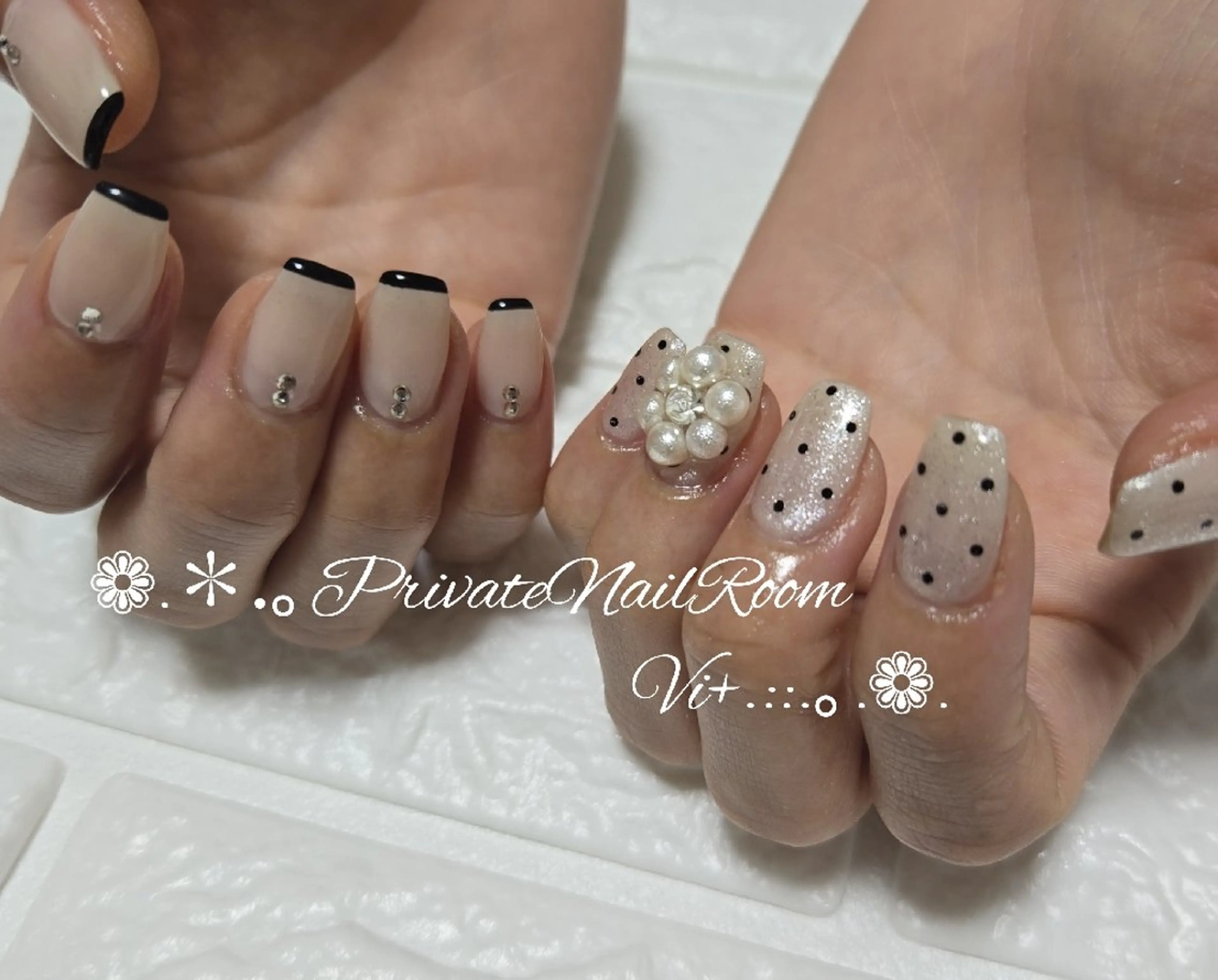 ネイル ハンドネイル Nail Room Vi+のネイルデザイン