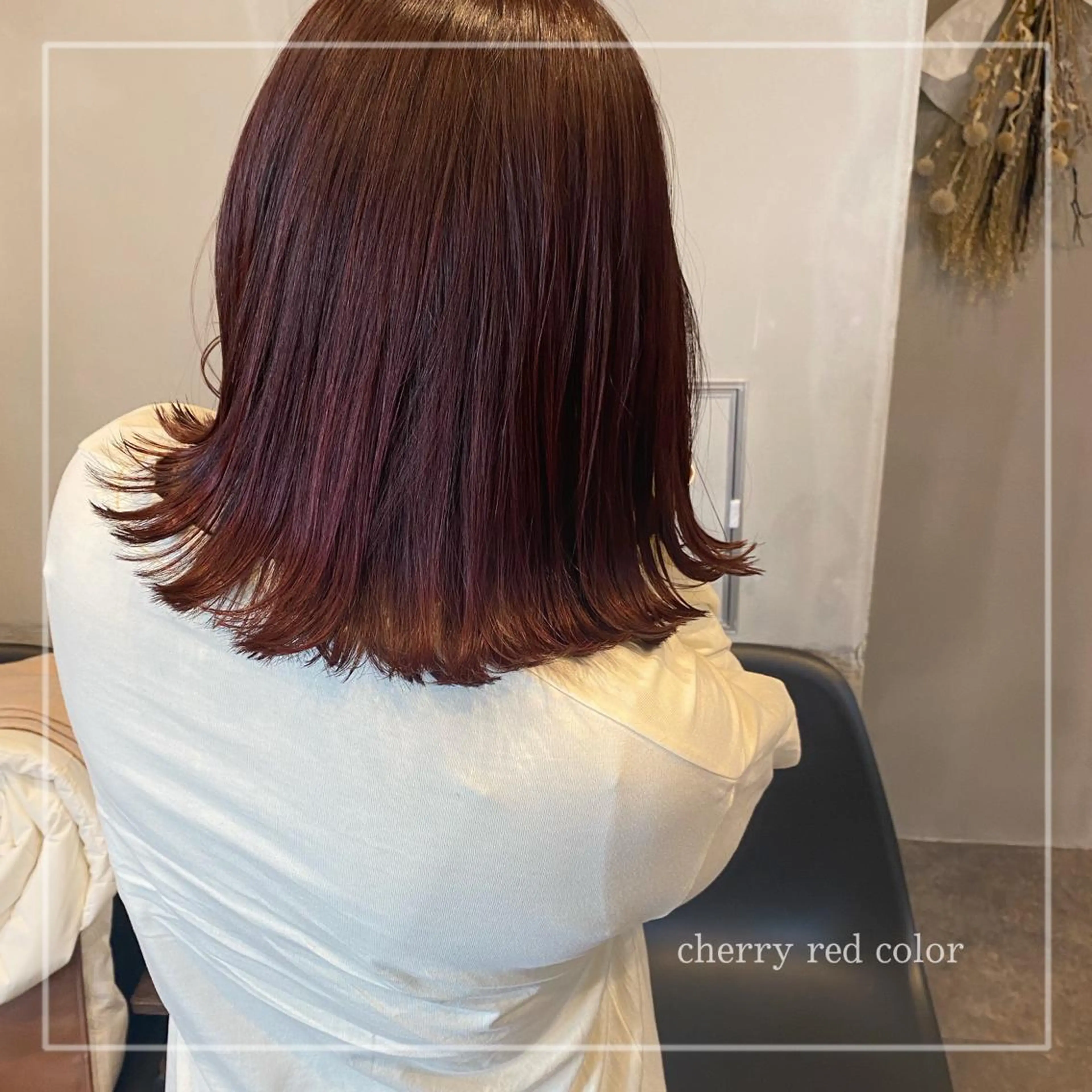 ミディアム カラー レッドカラー 💛Frameなんば /村田百花のヘアスタイル