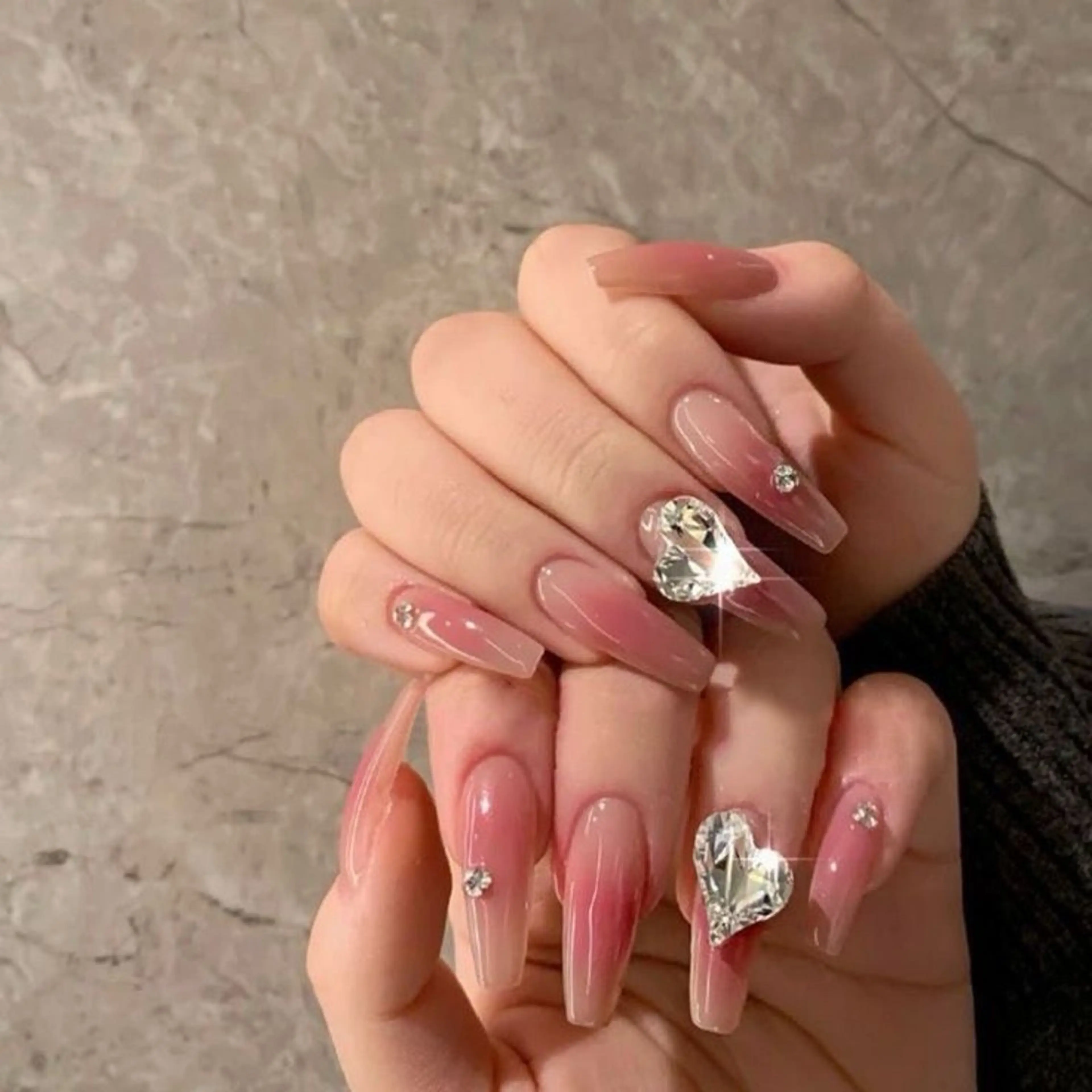ネイル 長さ出し フレンチネイル グラデーション 卒業式 マグネットネイル ハンドネイル MIHANA NAILのネイルデザイン