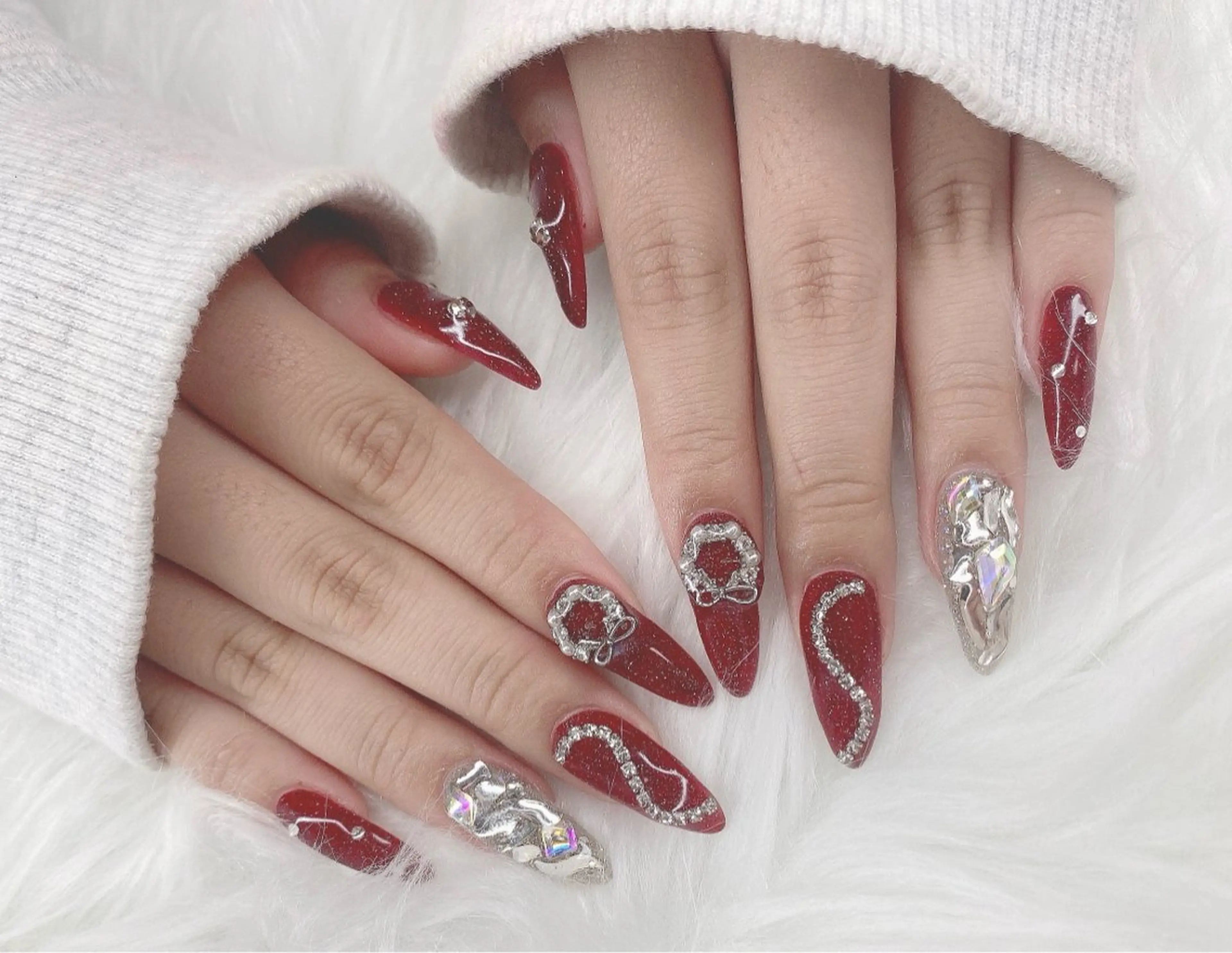 ネイル ハンドネイル PLATA LISAのネイルデザイン