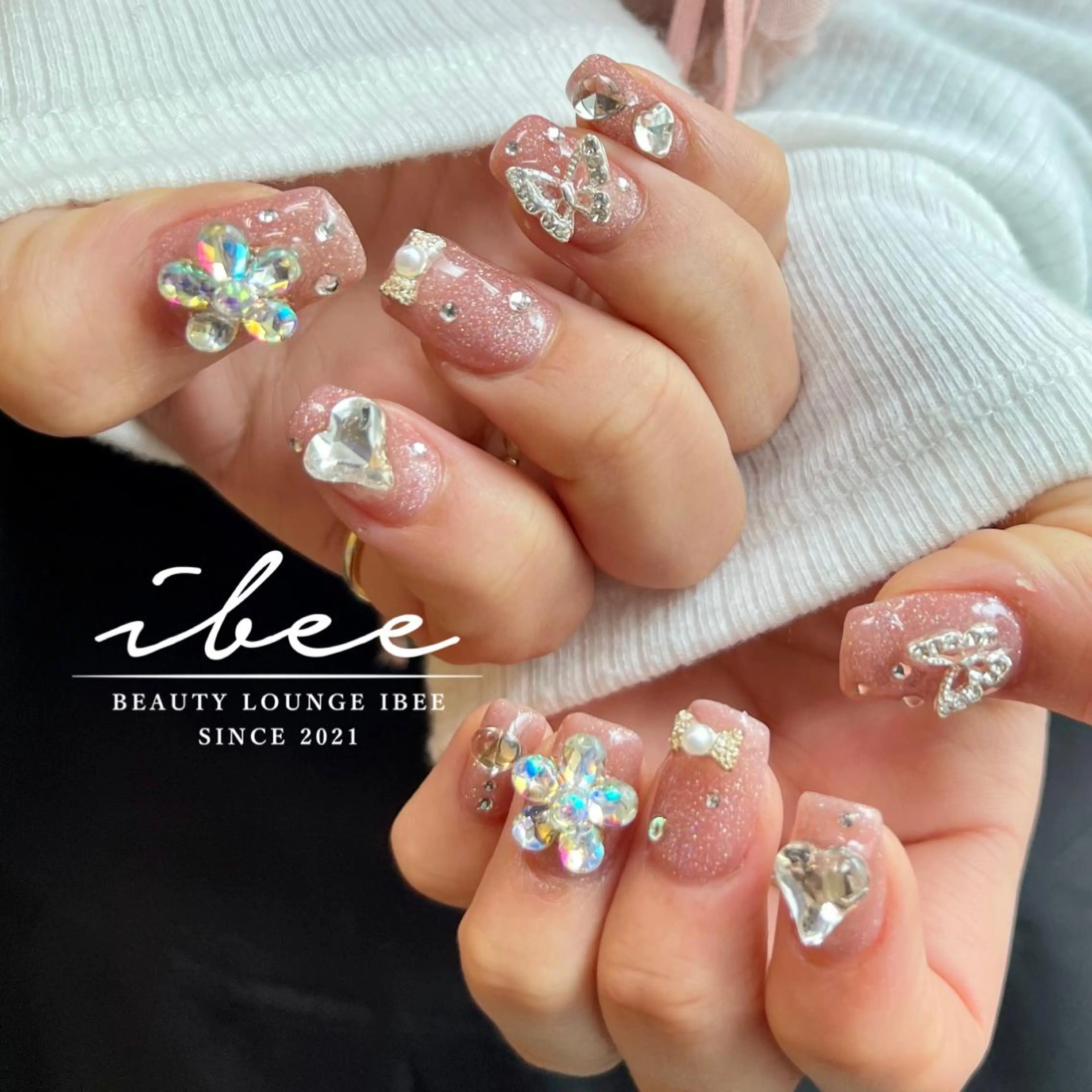 ネイル ハンドネイル ibee nail 🤍yumiのネイルデザイン
