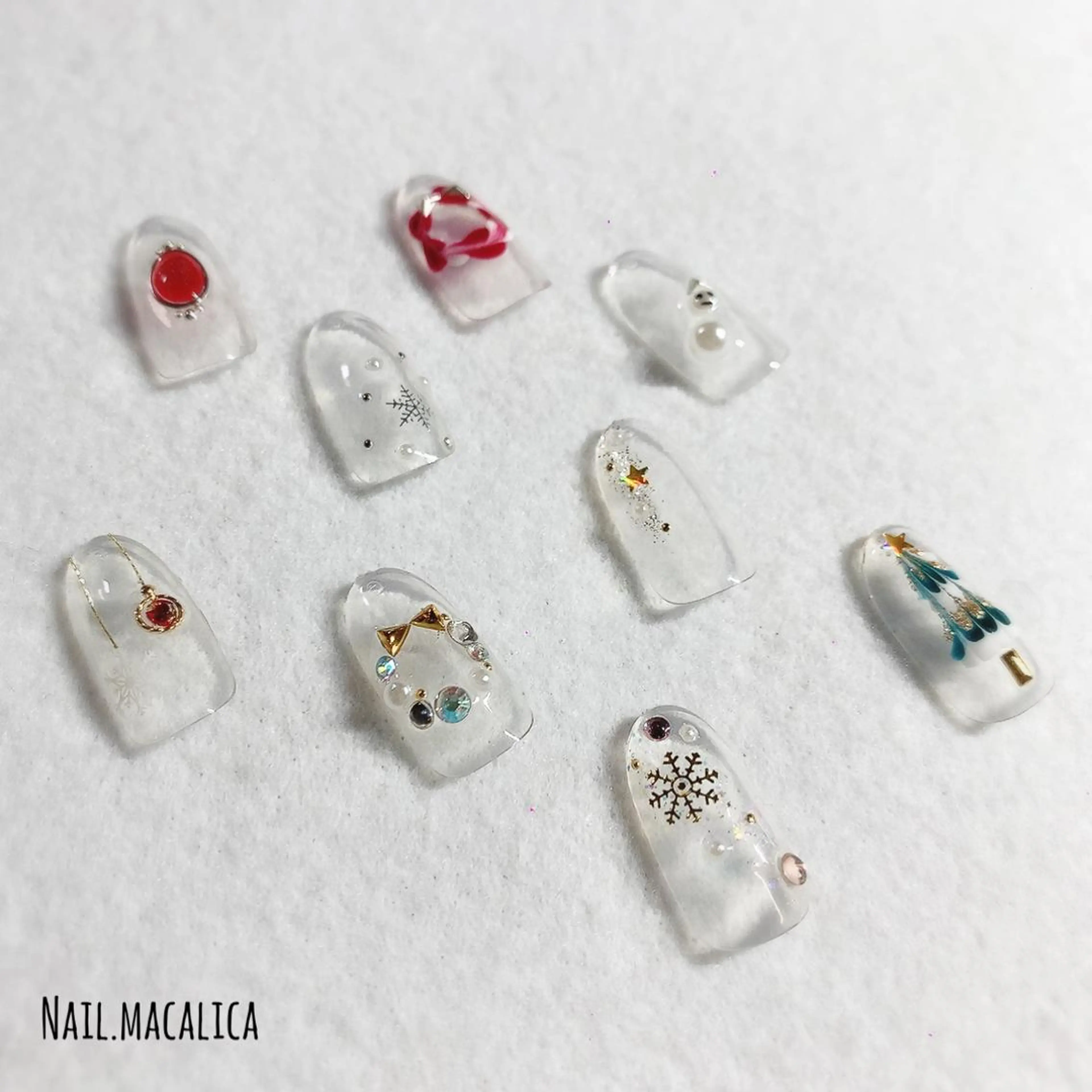 ネイル フレンチネイル ラメ(グリッター) ラメグラデーション ワンカラーネイル 冬ネイル ハンドネイル Nail macalicaのネイルデザイン