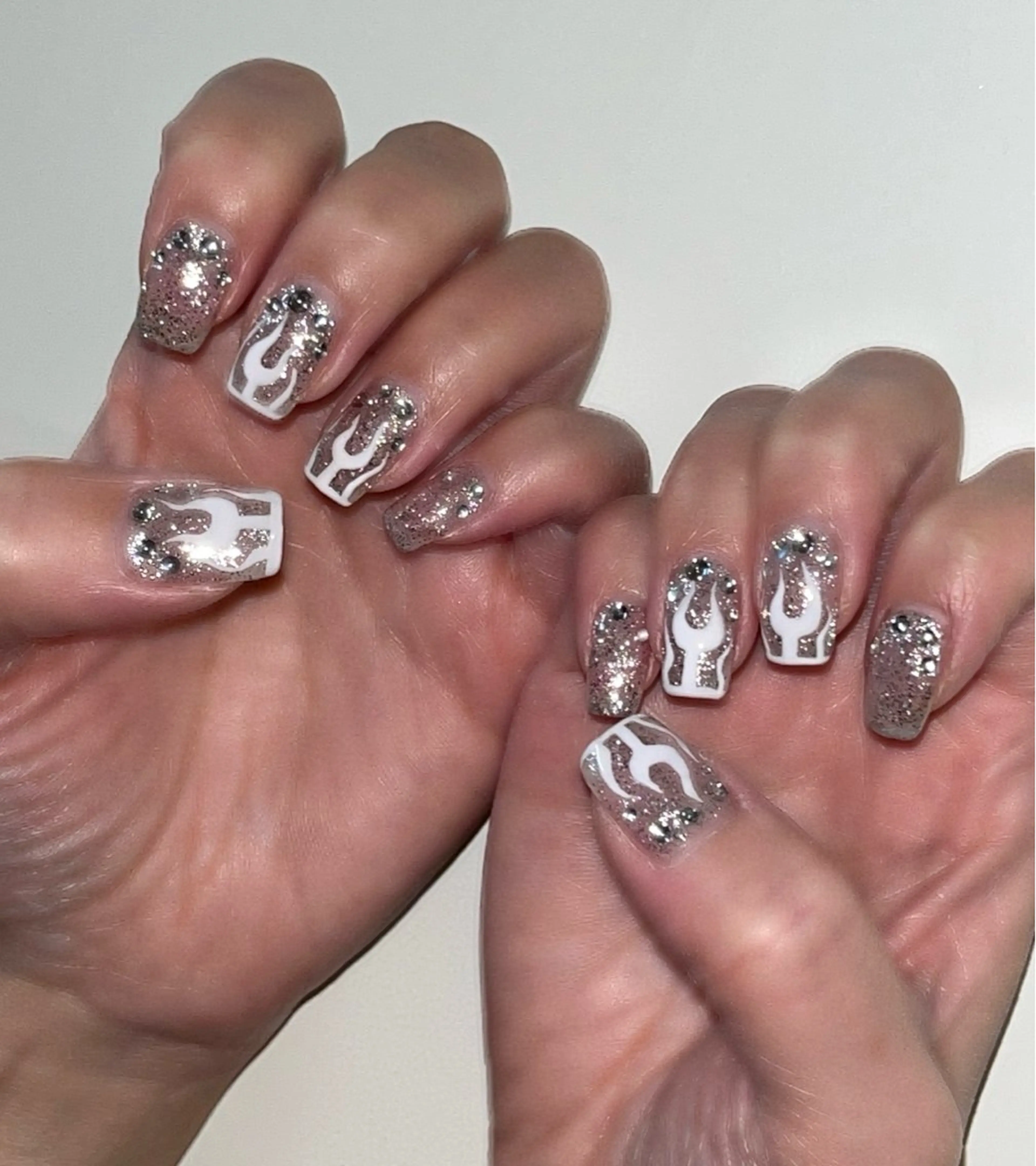 ネイル NailByua 武蔵新城徒歩4分のネイルデザイン