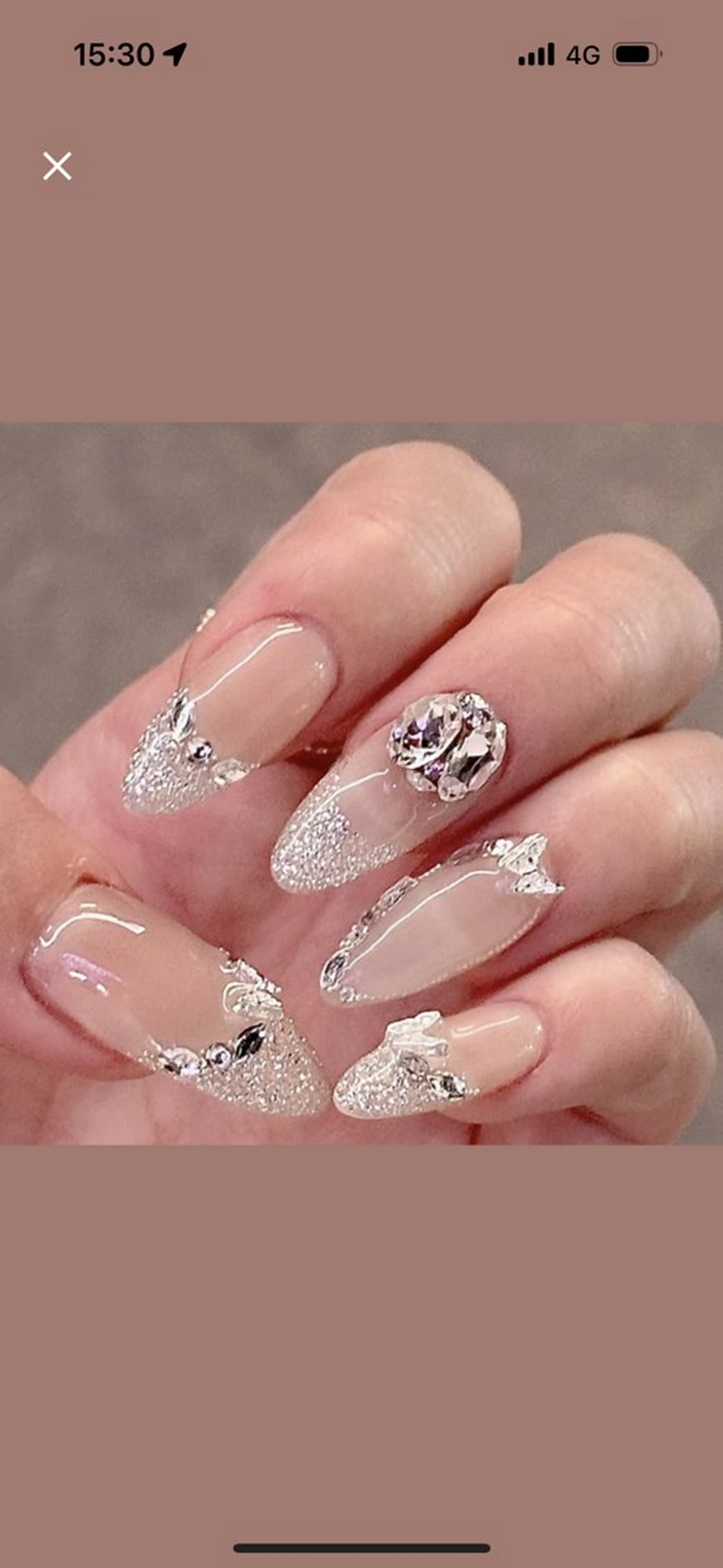 ネイル ドット フレンチネイル ジェルネイル ガラスフレンチ キラキラネイル ハンドネイル クイーンズネイル銀座所属・Queeens nailのネイルデザイン