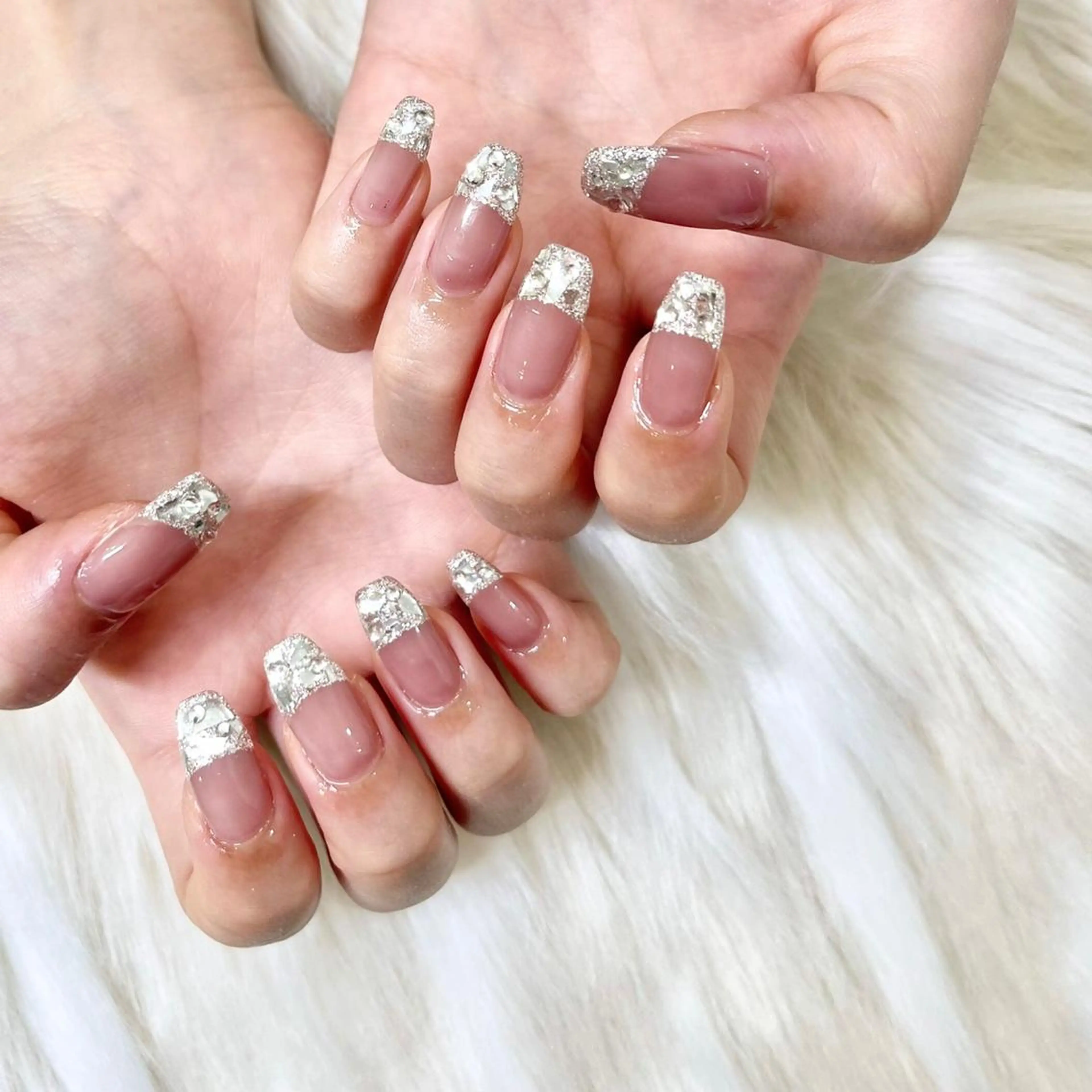 ネイル PEEKABOO京橋 EYE&NAILのマツエク・マツパデザイン