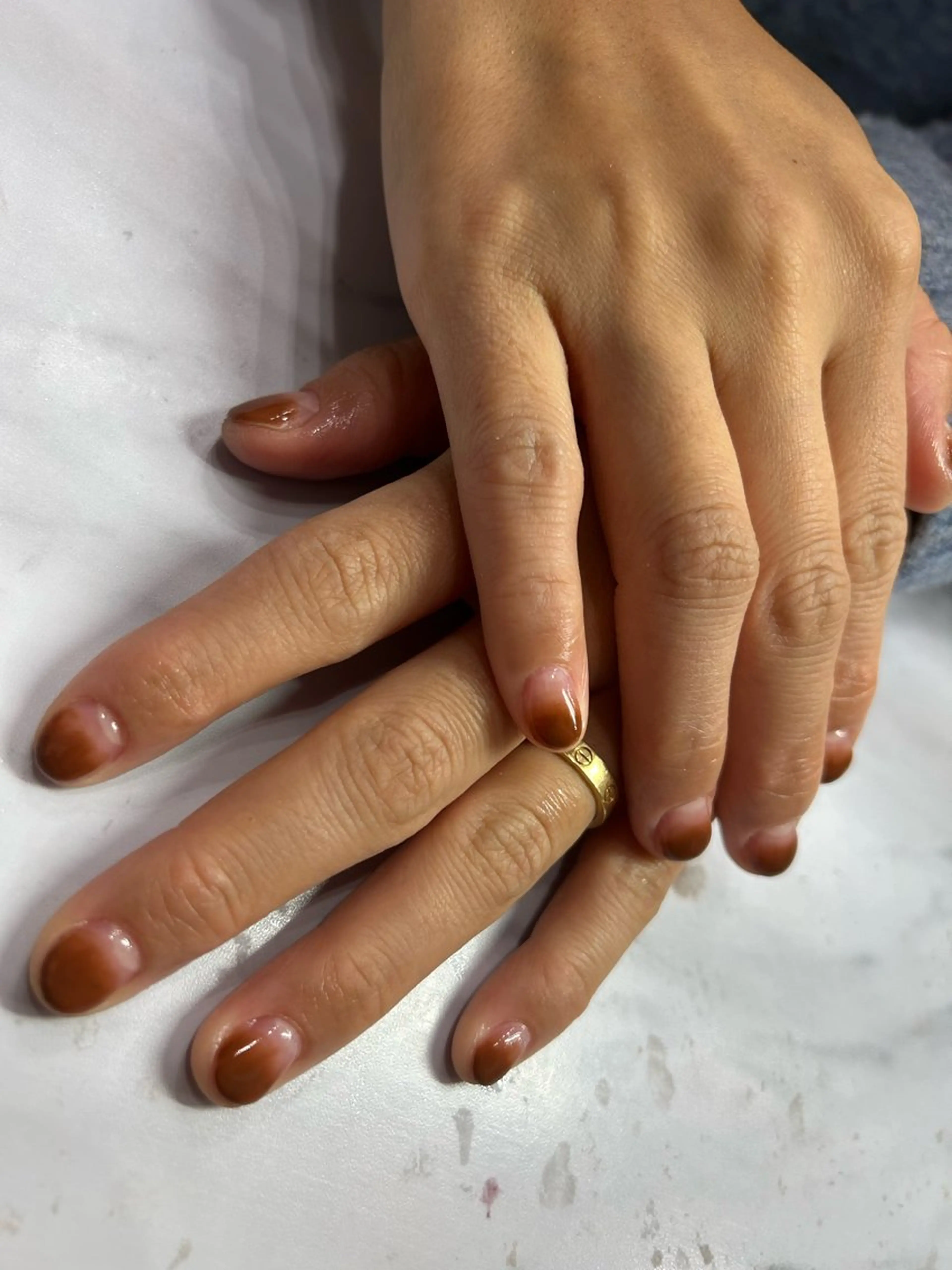 ネイル グラデーション ネイルサロンエーナインイオンモール苗穂店所属・N. kurumiのネイルデザイン