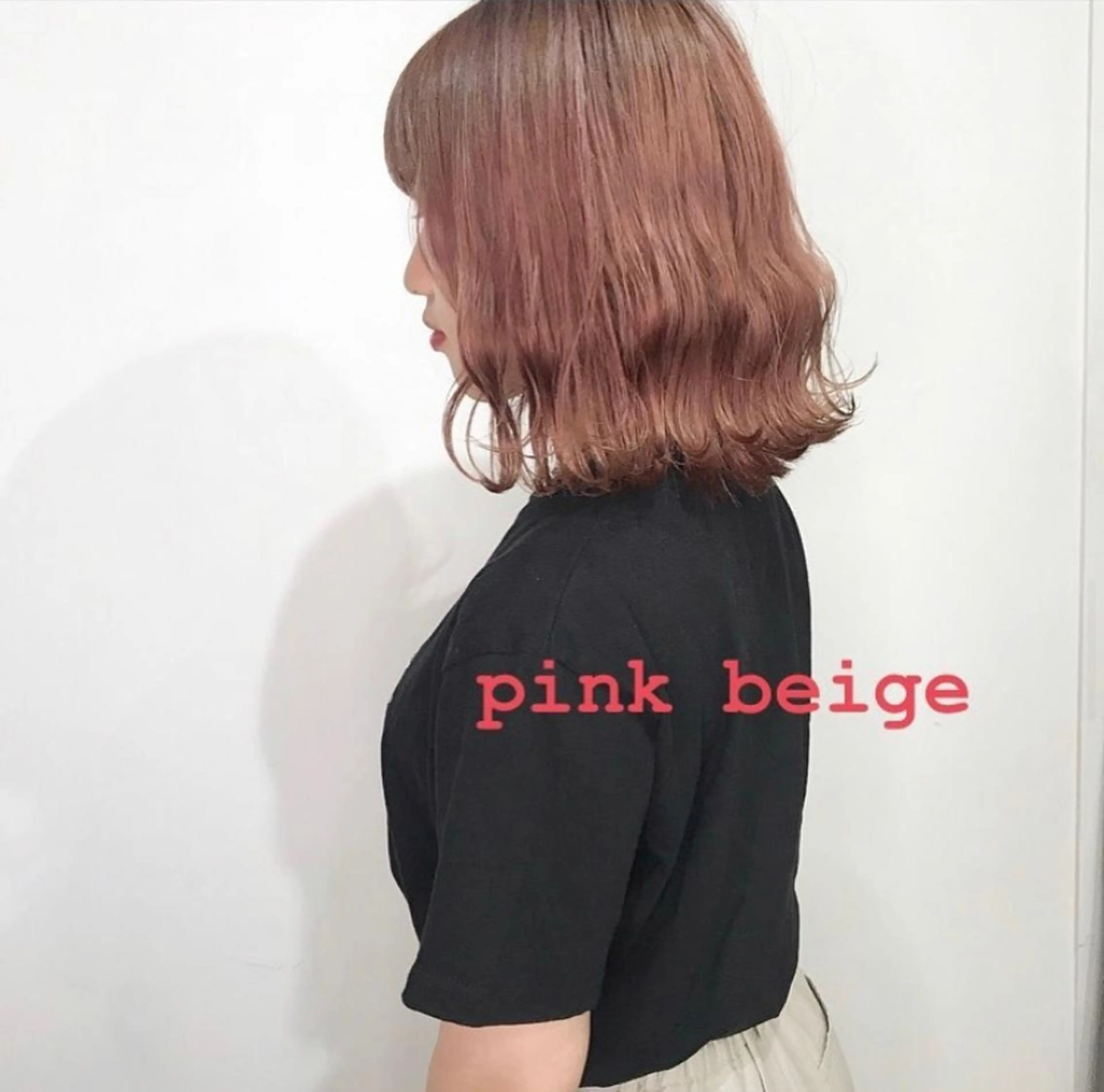 ミディアム 家里 圭子のヘアスタイル