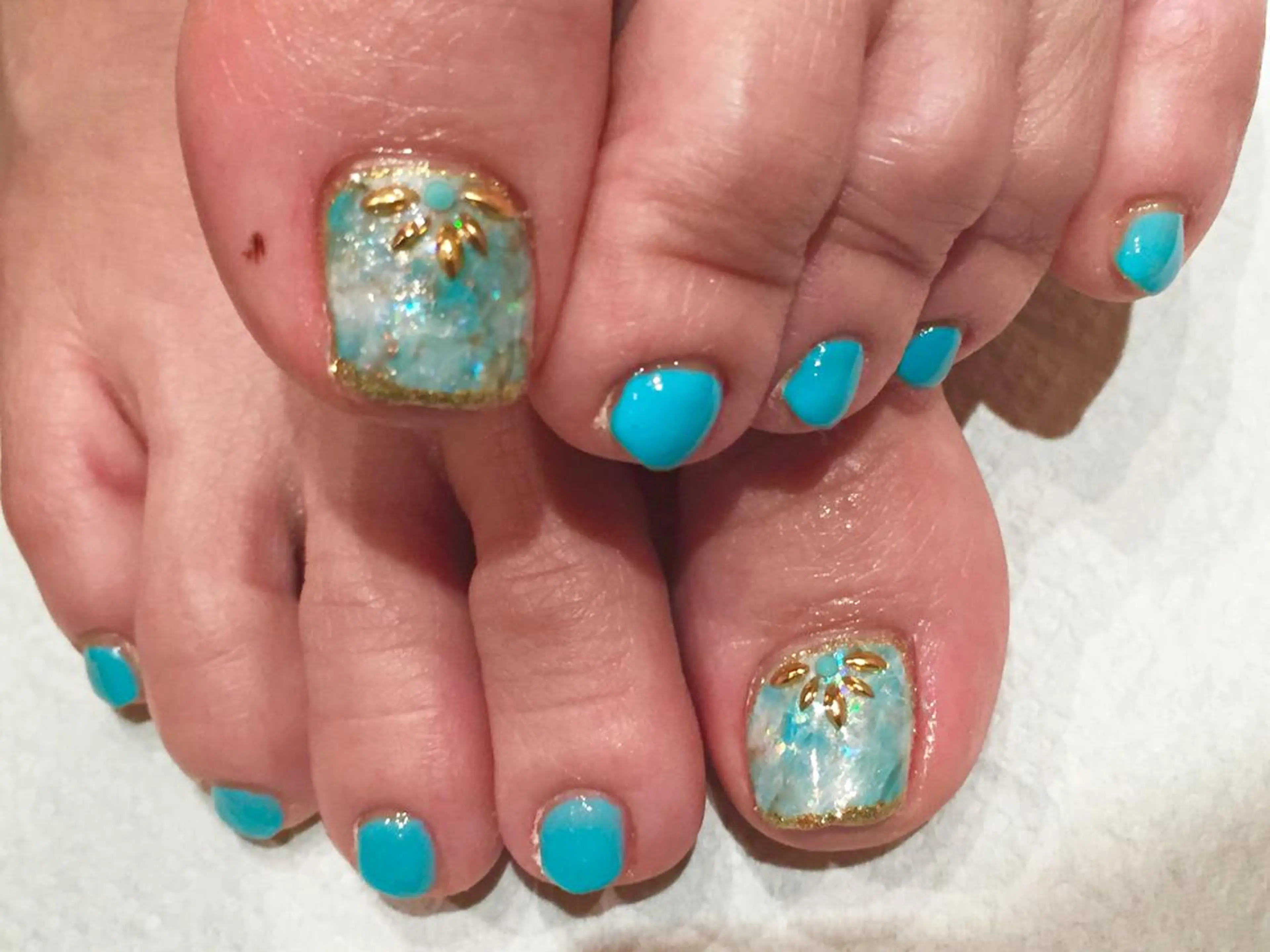 ネイル Nest 三田のマツエク・マツパデザイン