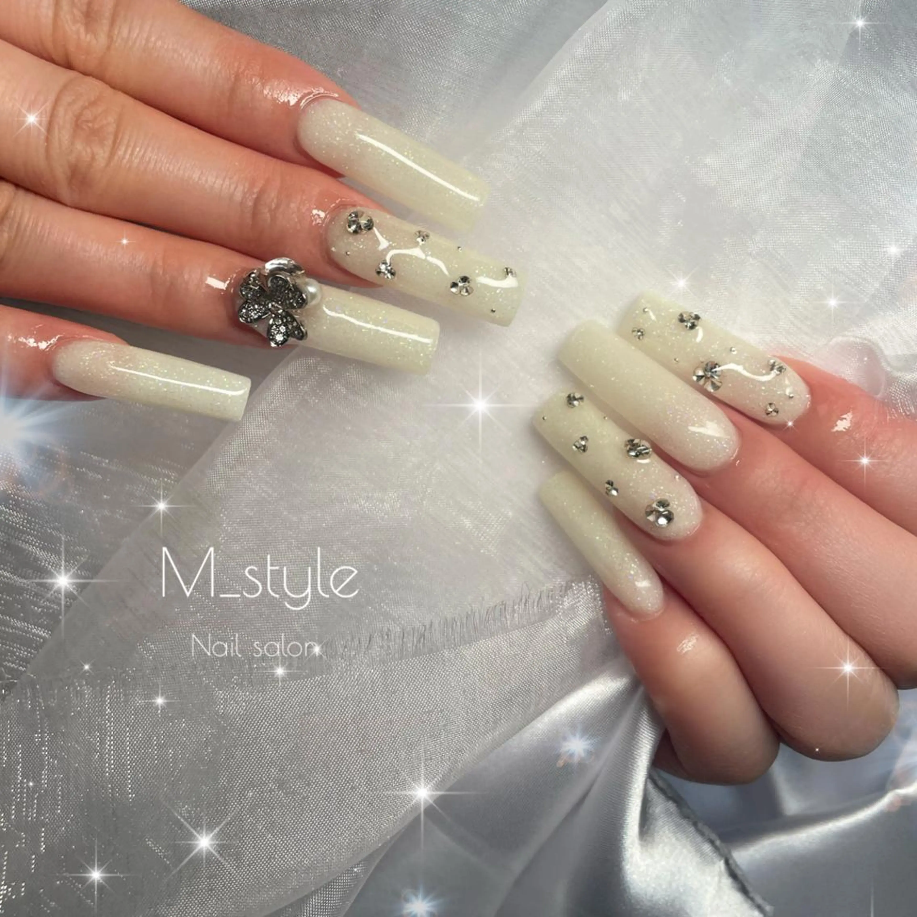 ロング ネイル 下妻市ﾈｲﾙｻﾛﾝ M_styleのネイルデザイン