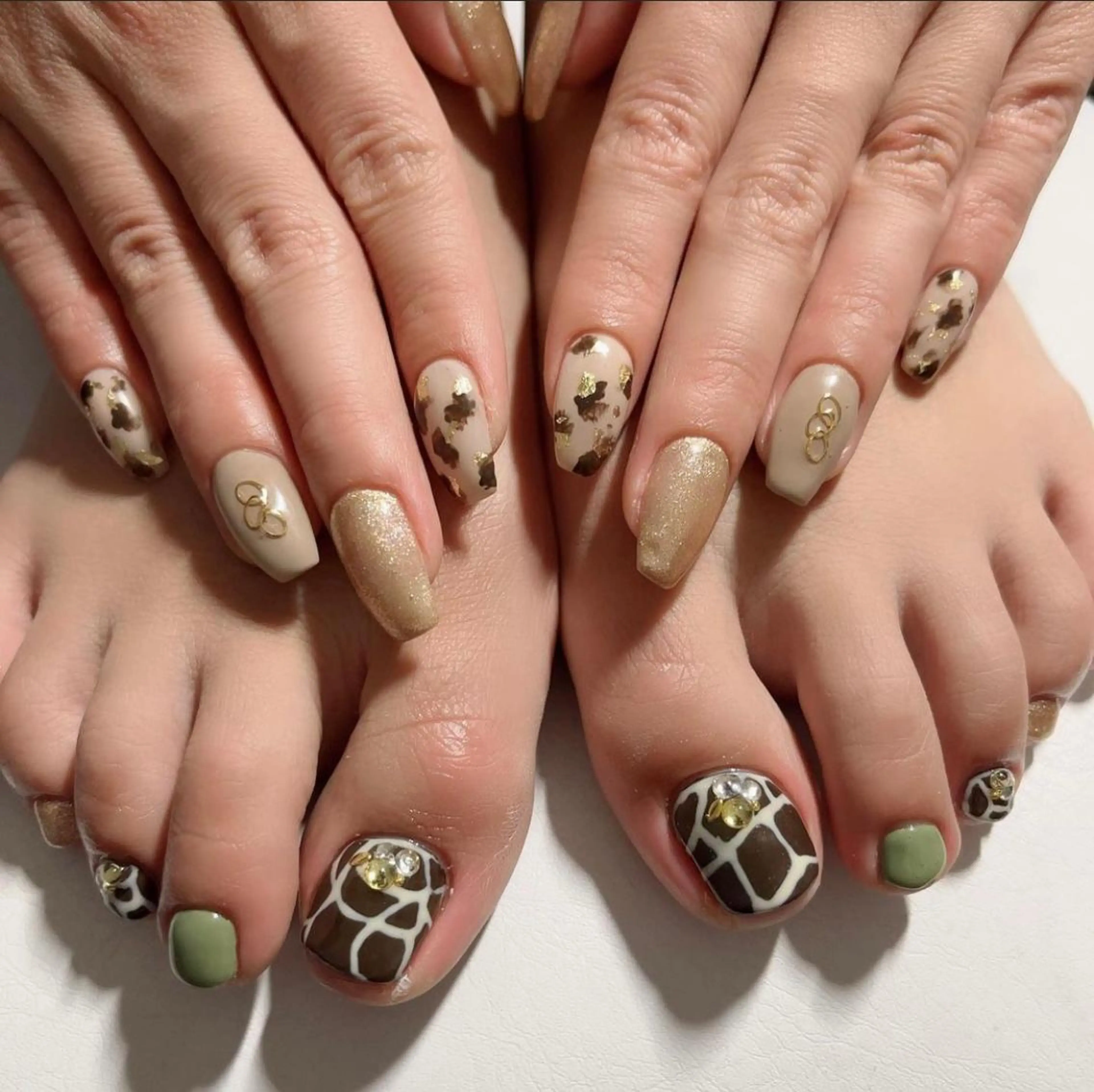 【オフ込み価格※1時間半以内】フットジェルアート4本でまで。の写真