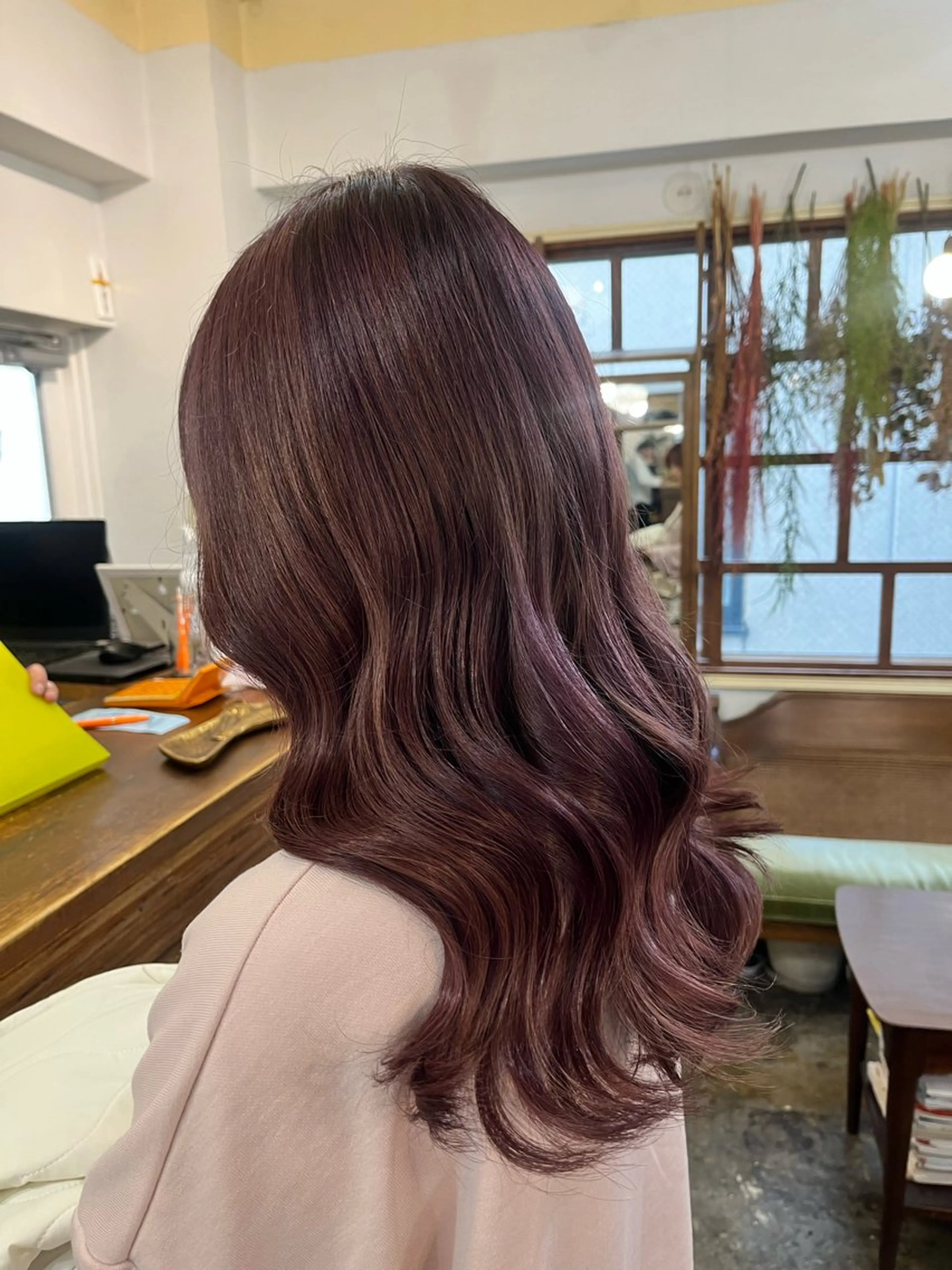 ロング カラー グレージュ ラベンダーカラー ラベンダーグレージュ ラベンダーグレー HAIR　& MAKE orange所属・mary'sメリー /ニュアンスカラーのヘアスタイル