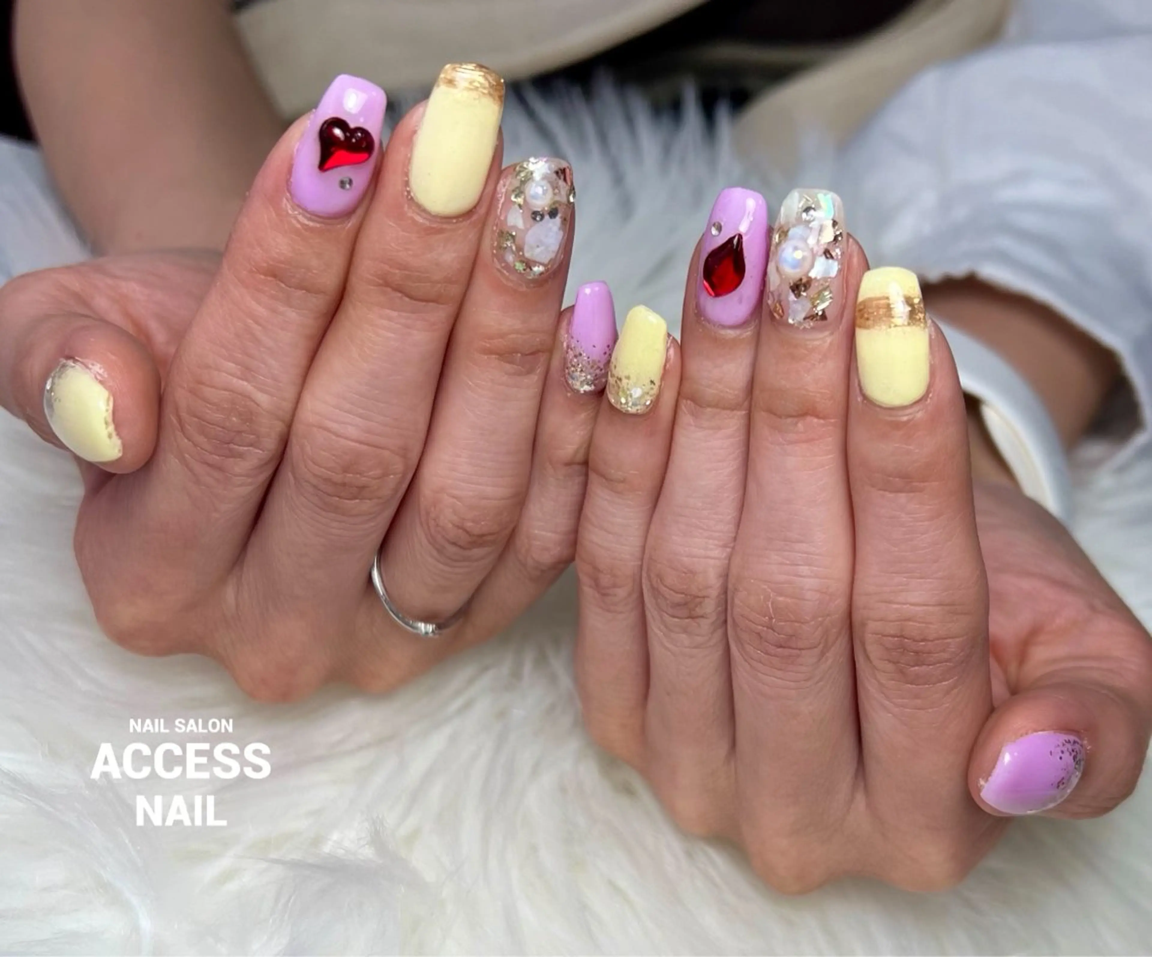 ネイル access nailのネイルデザイン