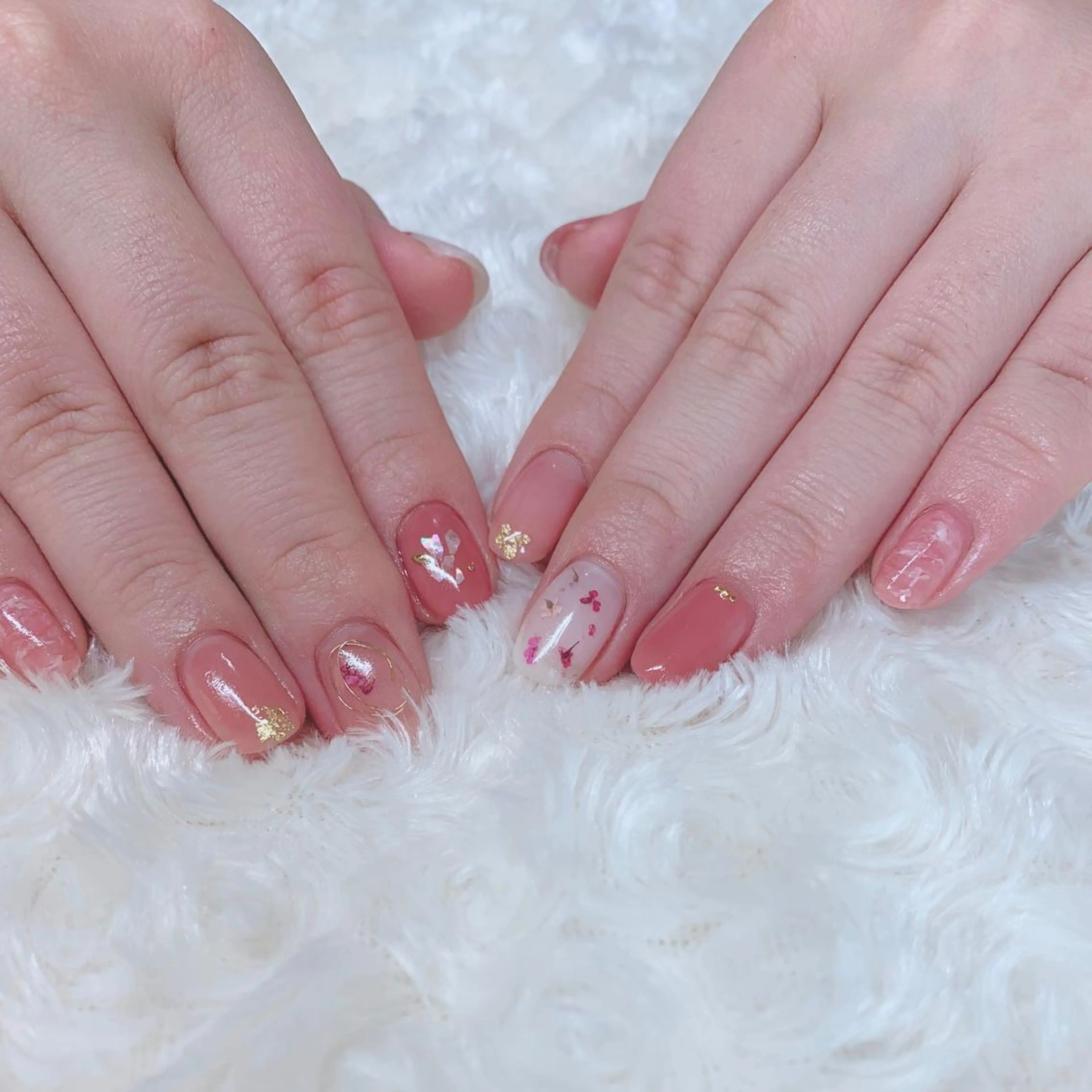 カラー ネイル ハンドネイル Cozy_ ilumのネイルデザイン