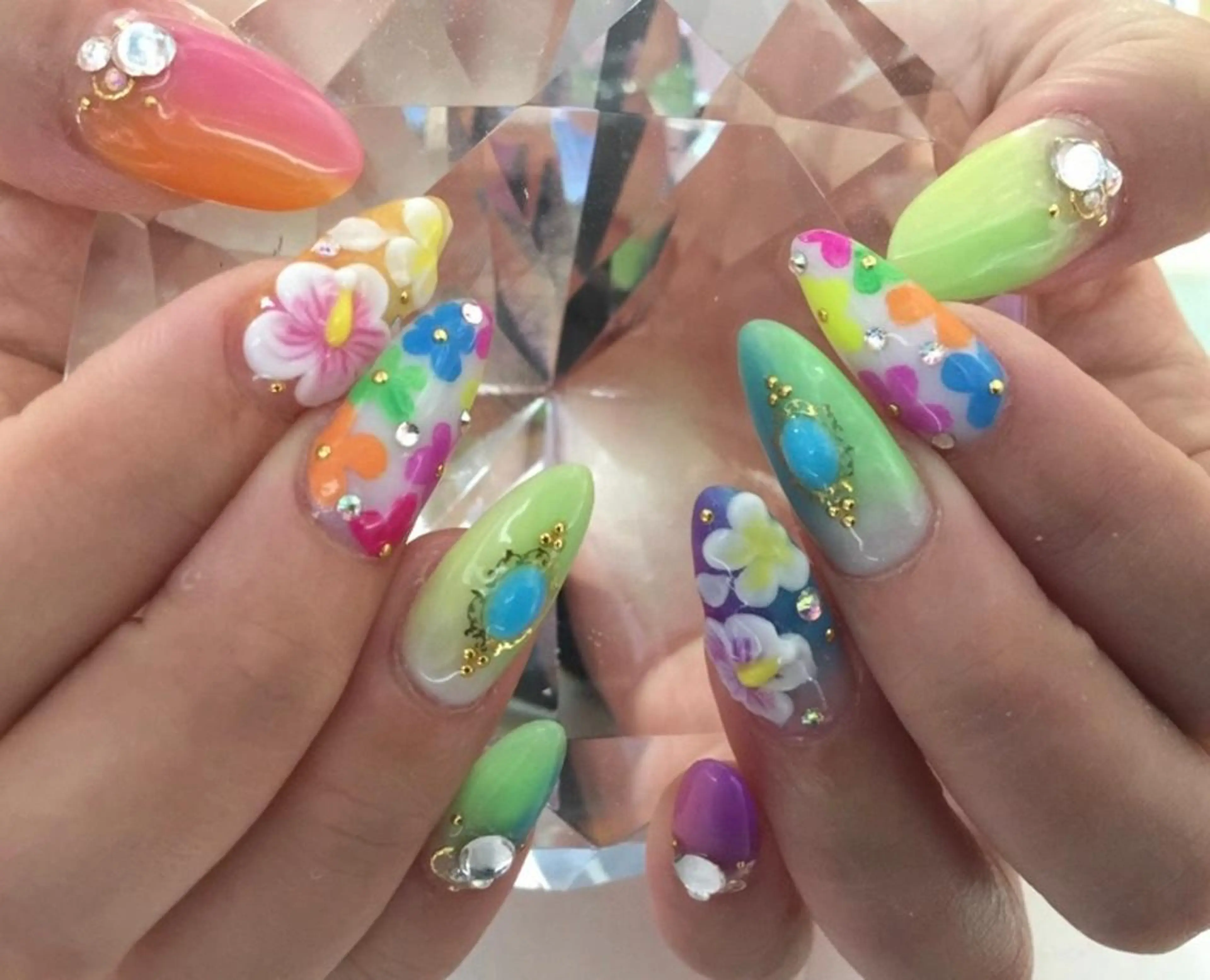 ネイル スカルプネイル YUN 💅のネイルデザイン