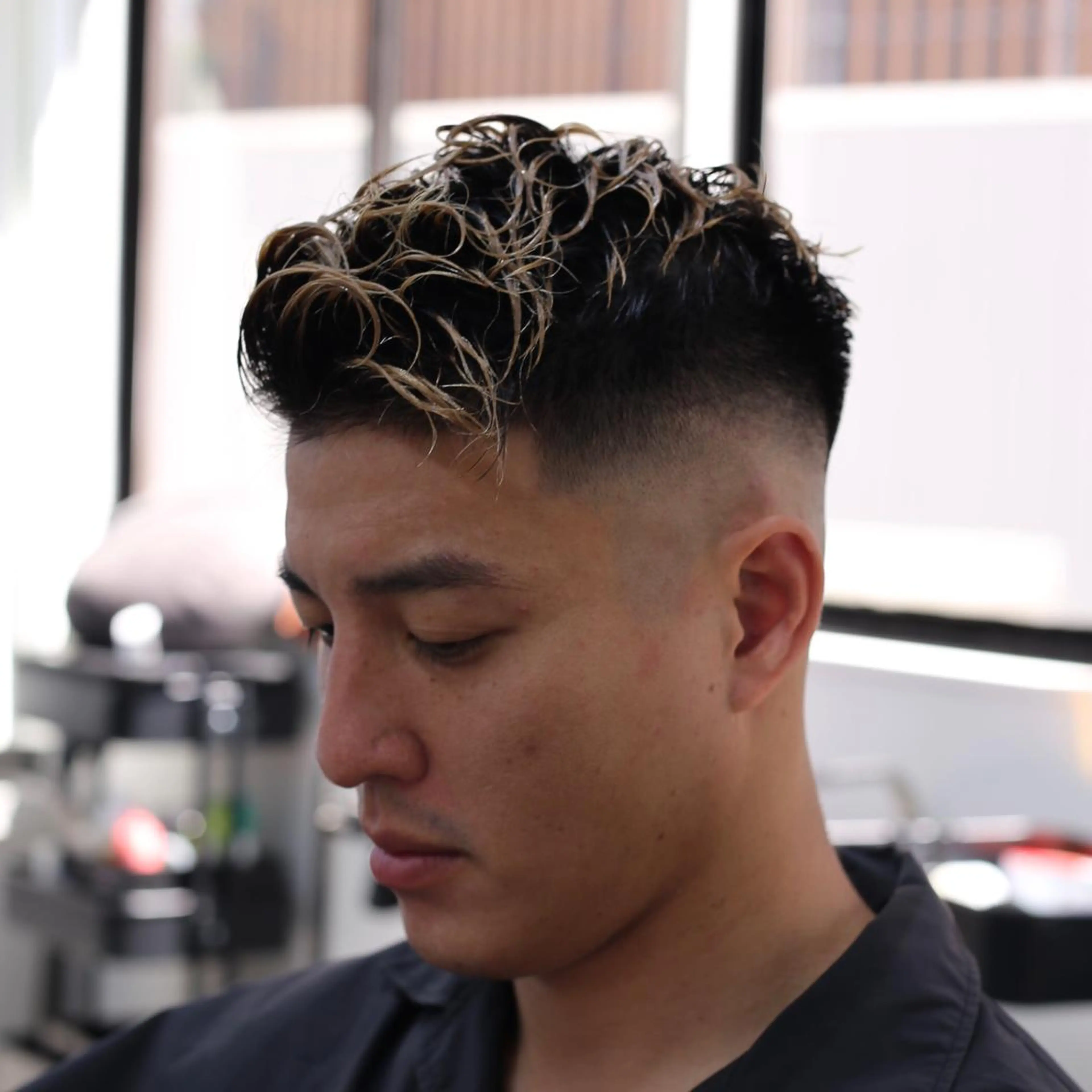 ショート カラー パーマ ヘアアレンジ メンズ キッズ ネイル マツエク・マツパ アイブロウ メンズバレイヤージュ メンズブリーチ フェードカット メンズハイライト メンズインナーカラー メンズ専門/パーマ/ フェード/みづきのヘアスタイル