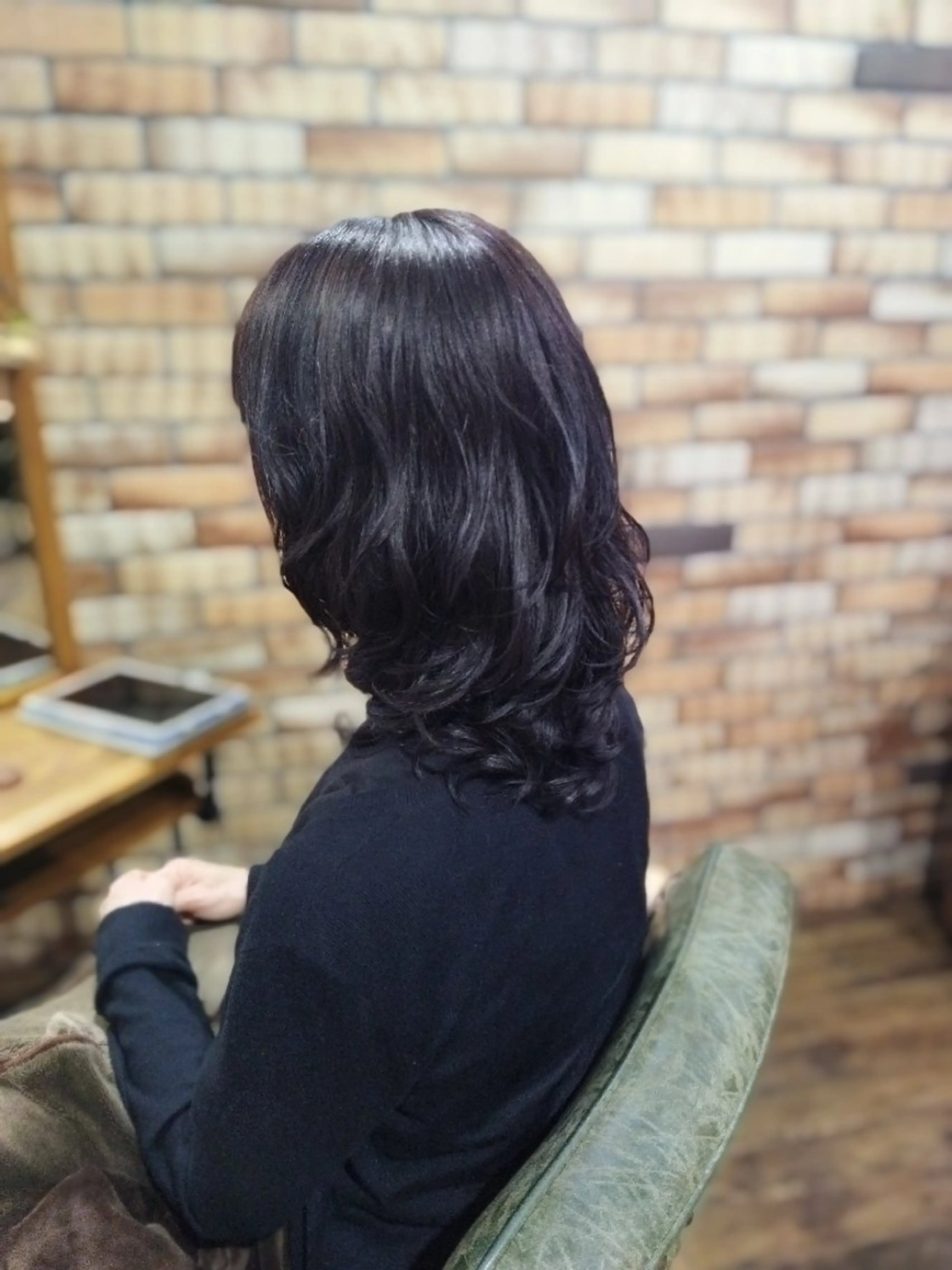 セミロング パーマ セミロングパーマ レイヤーカット 北林 弘展のヘアスタイル