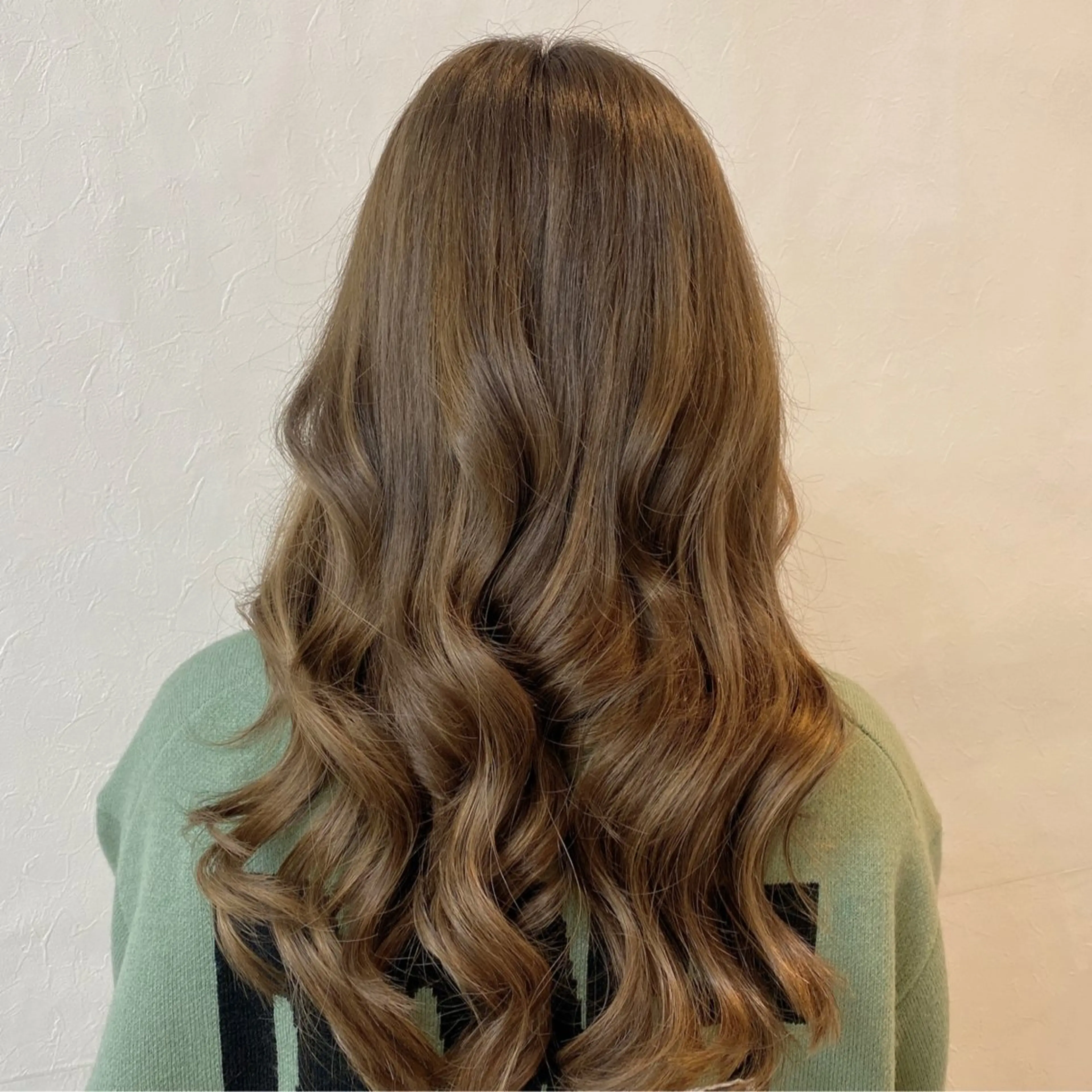 ミディアム シールエクステ エクステ GLOSS♡ ヤマガミコウジのヘアスタイル