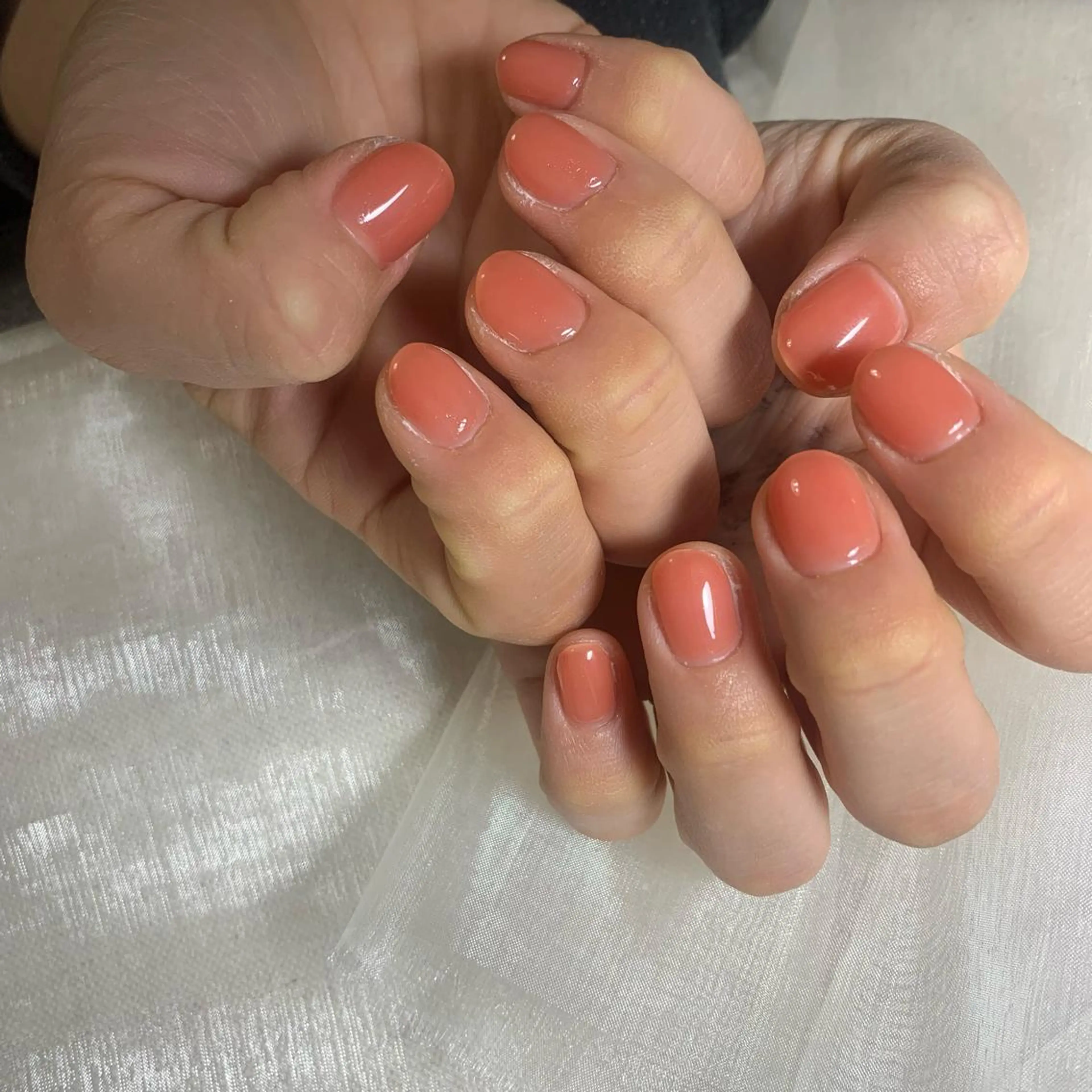 ネイル ハンドネイル repos~ルポ~所属・里見 麗のネイルデザイン