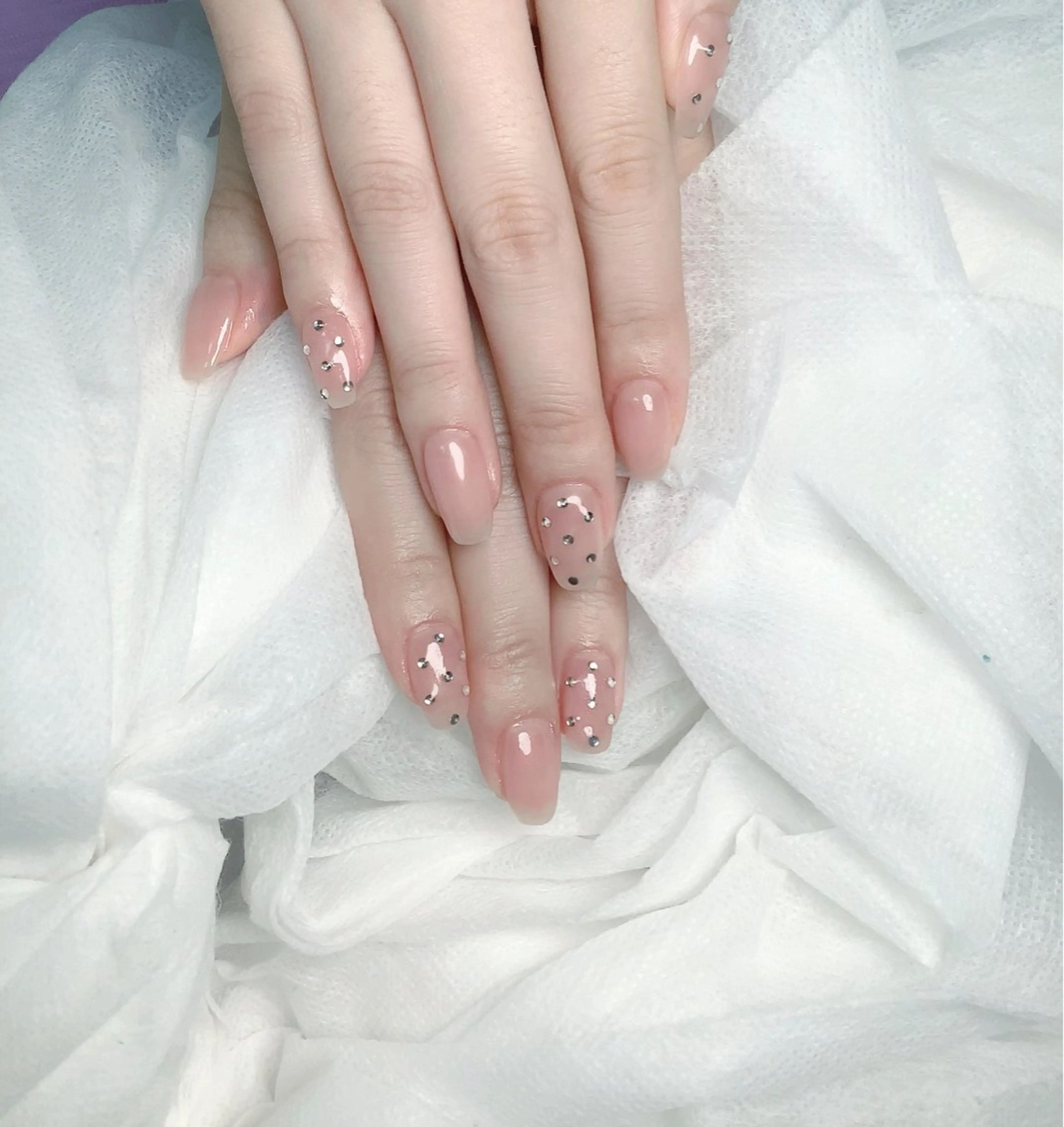 ネイル pink ladyサロン所属・べ にのネイルデザイン