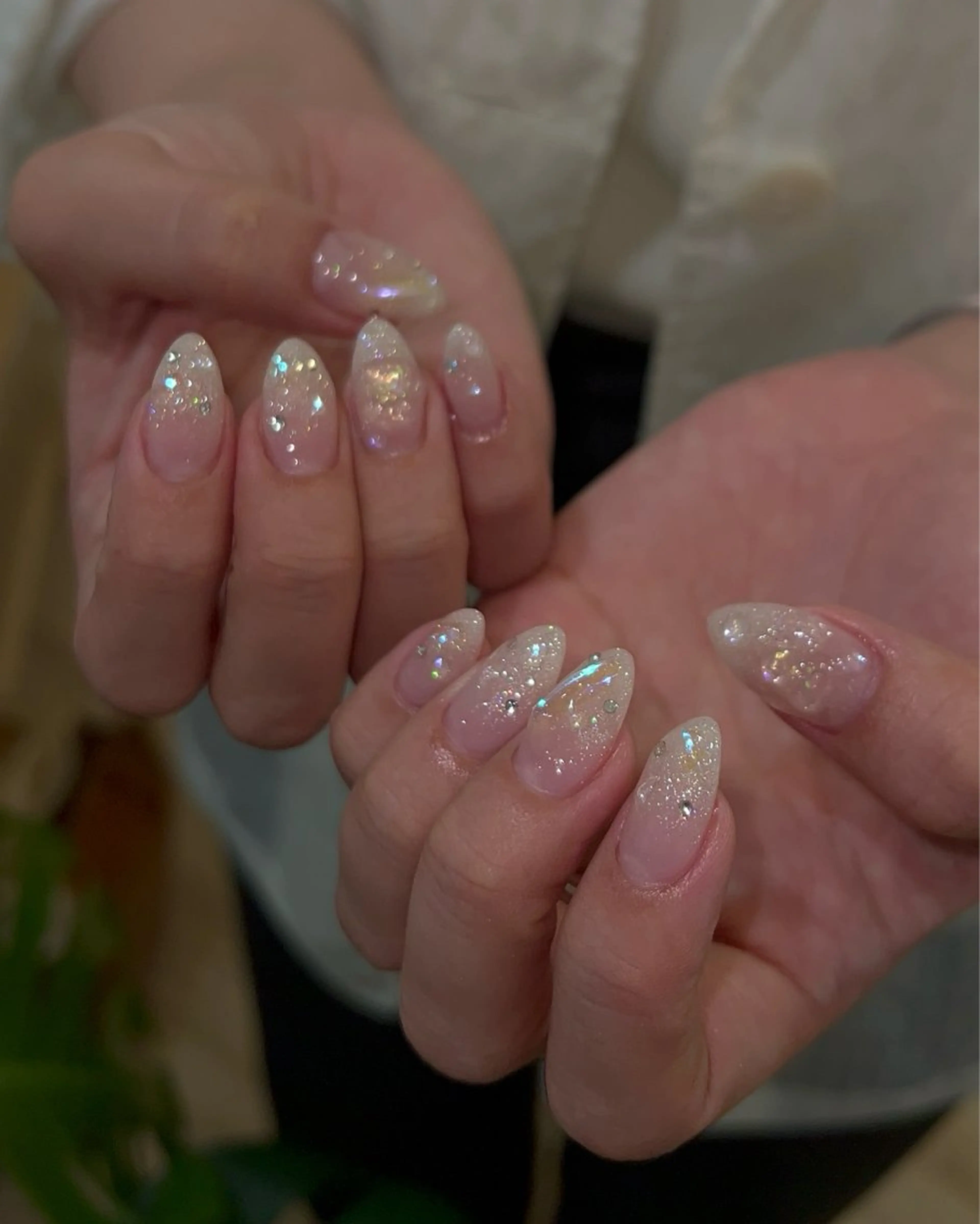 ネイル ハンドネイル フットネイル ハンドケア Nes.Nail所属・Miyagi Asamiのネイルデザイン