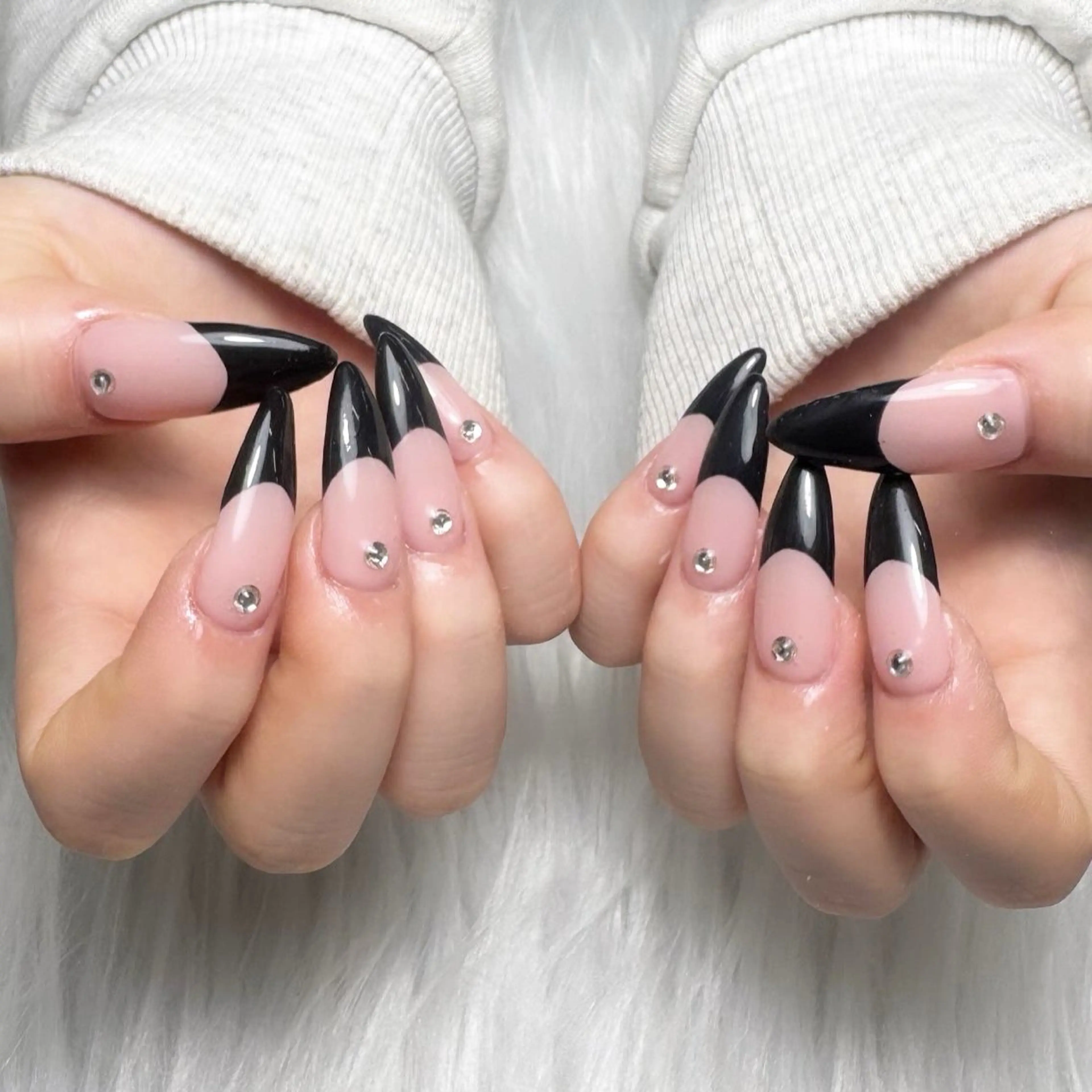 ネイル R momo京橋のネイルデザイン