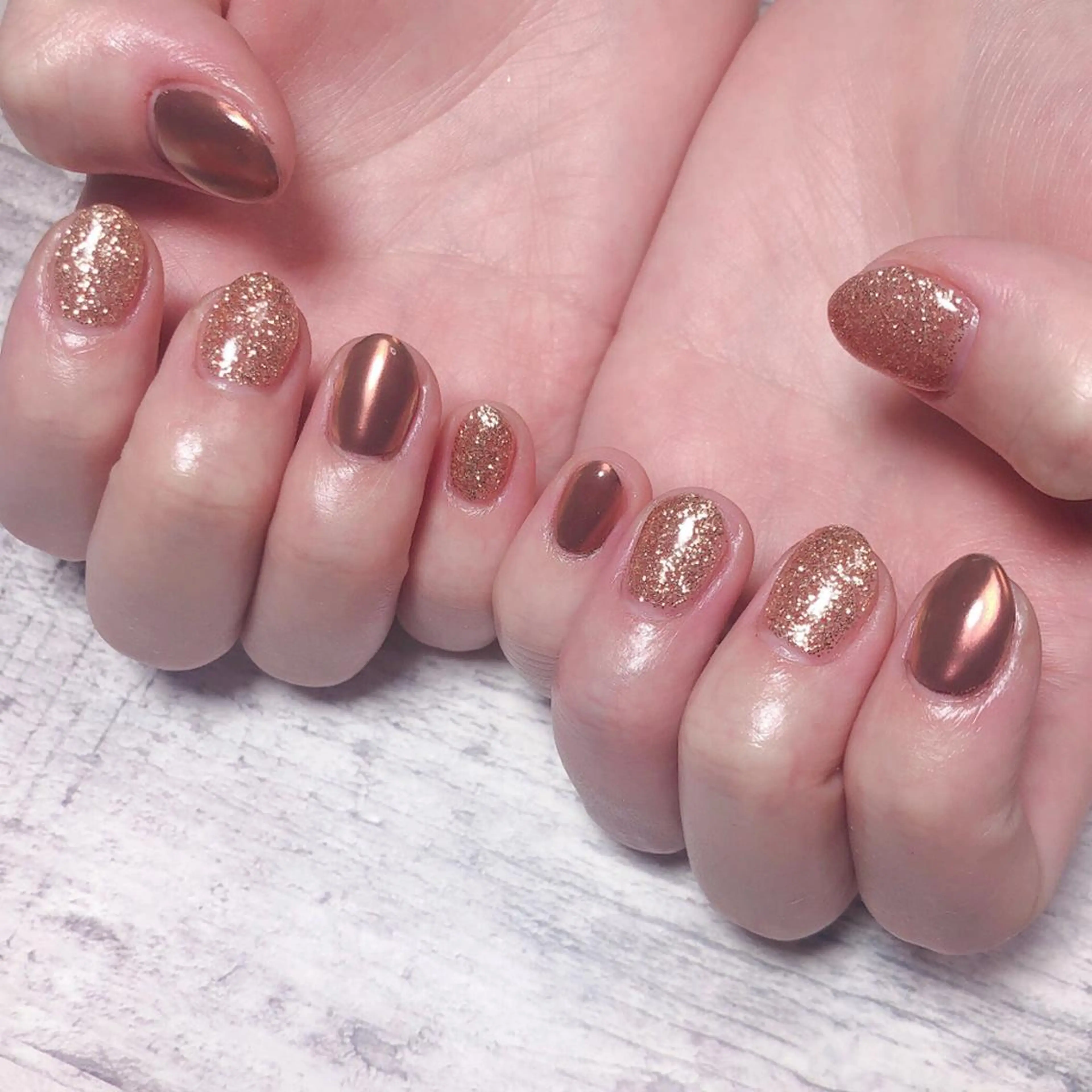 ネイル ミラーネイル 個室ネイルサロンDolly  Girl〜ドーリーガール〜所属・DollyGirl KYOKOのネイルデザイン