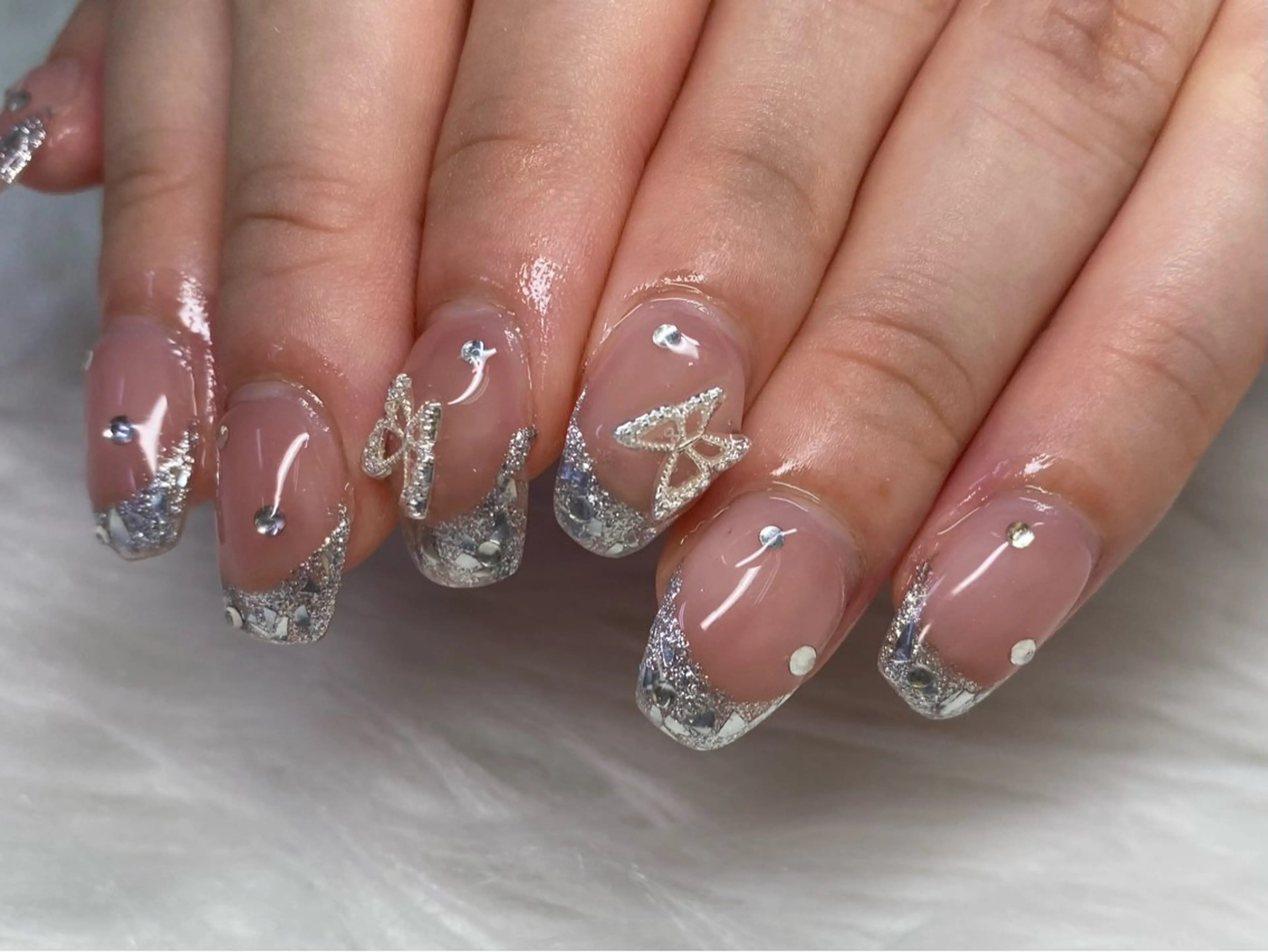 ネイル ハンドネイル 🌙Reyel mipoのネイルデザイン