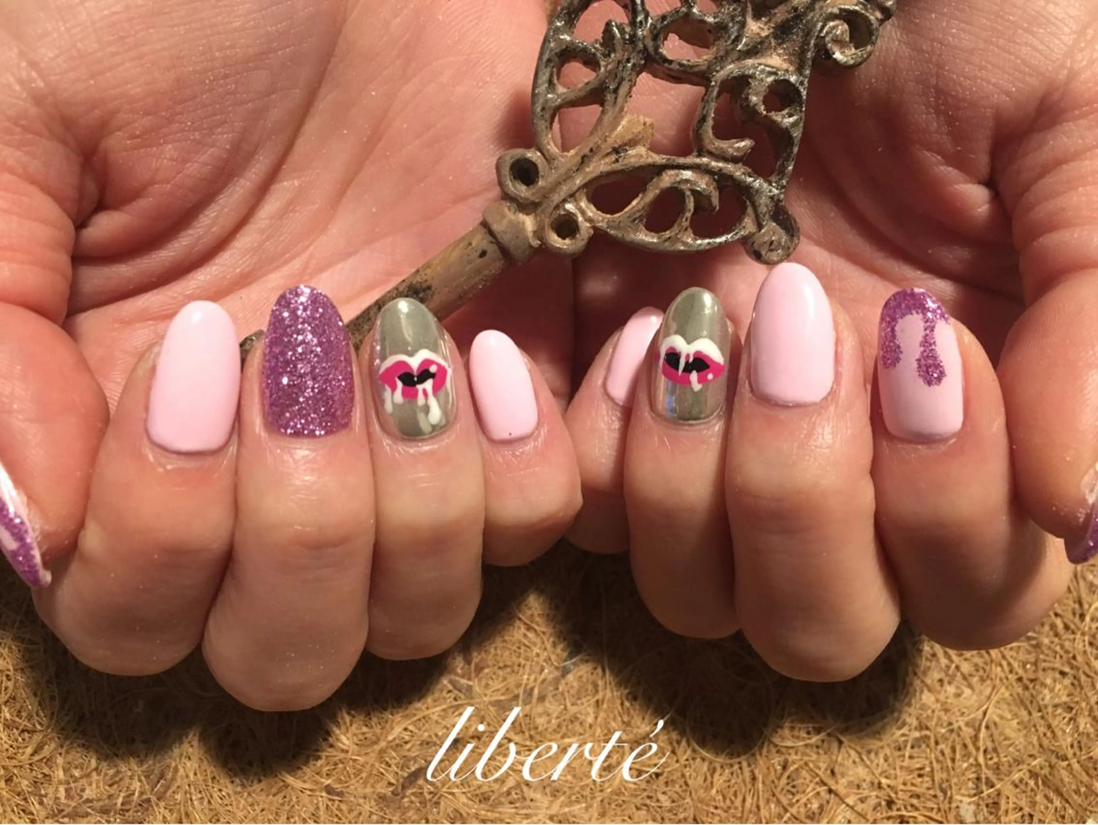 ネイル liberté (リベルテ)のネイルデザイン