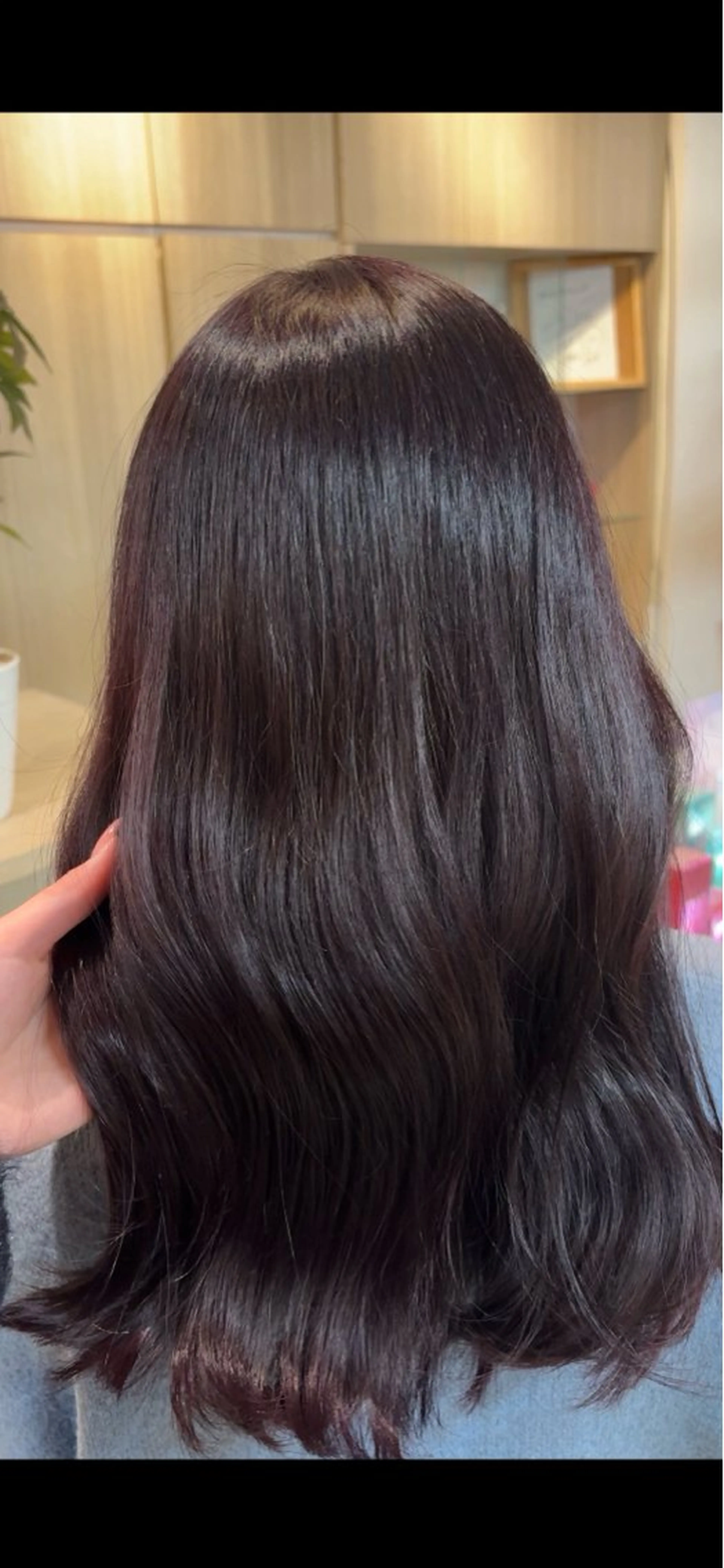 セミロング カラー カット ヘアカラー 山本 琴音のヘアスタイル