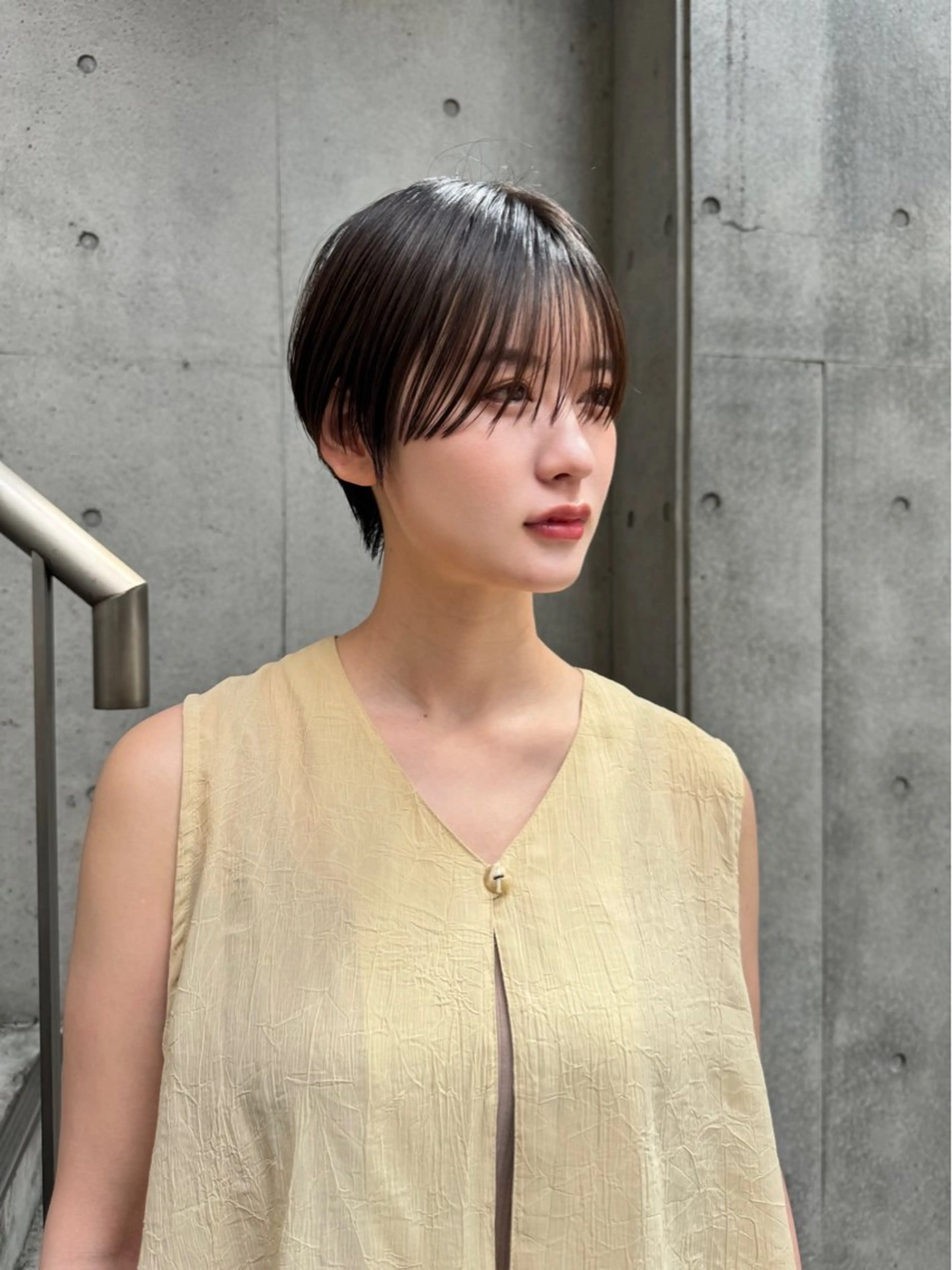 ショート ショートヘア うざバング ショートヘア🤍 銀座美容師🌷みづほのヘアスタイル