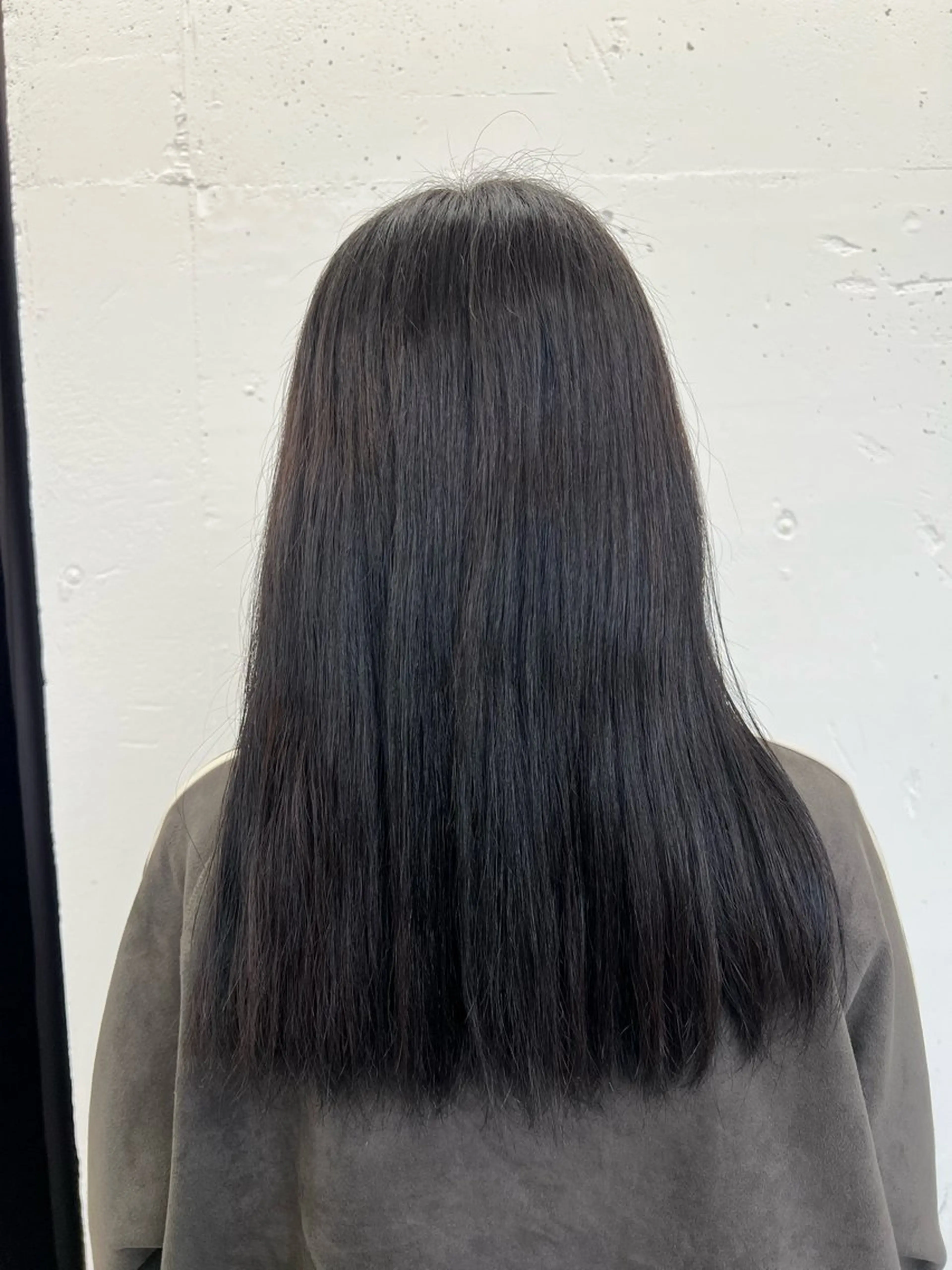 ミディアム カラー 黒髪 学生 あすか JILLSTUDIOのヘアスタイル