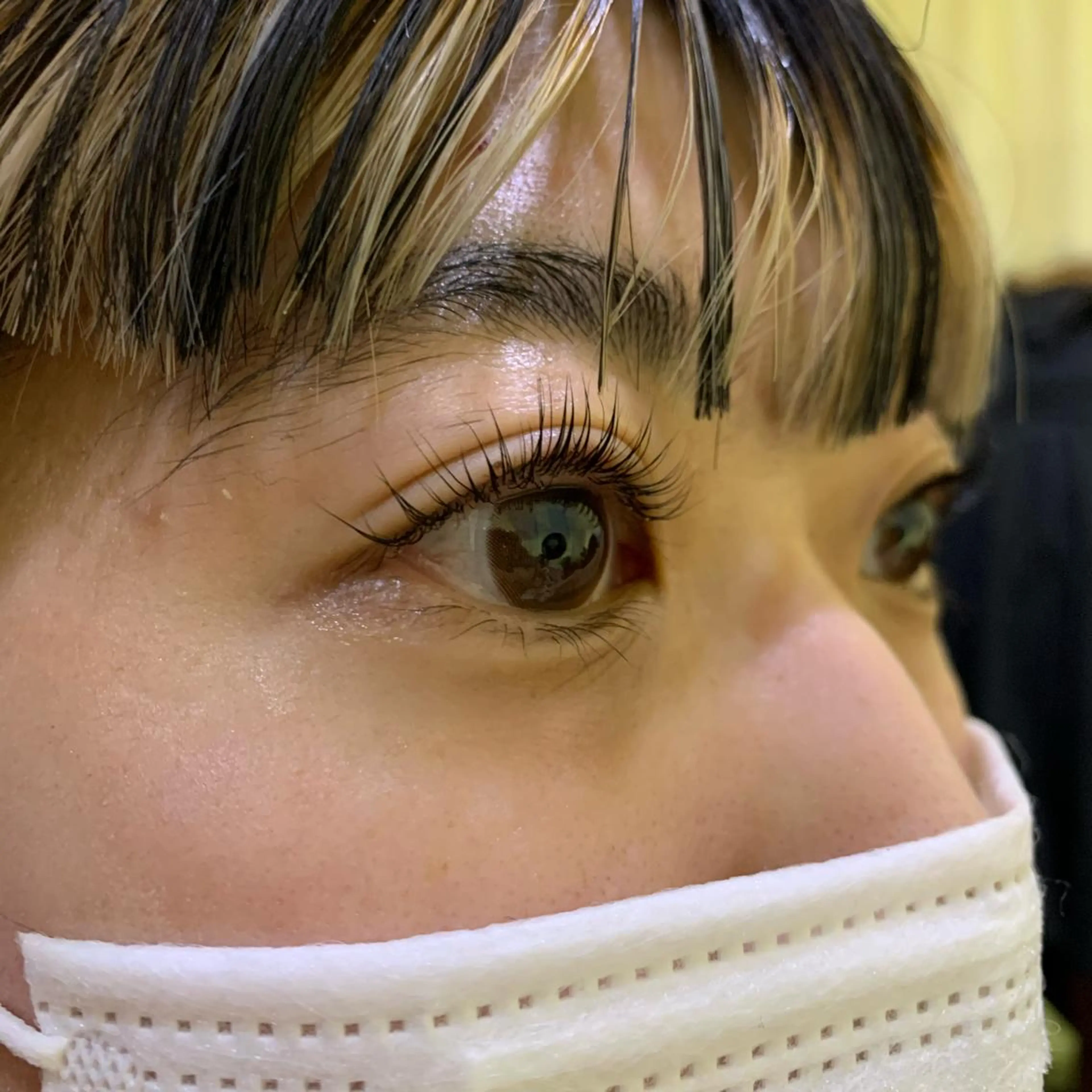 マツエク・マツパ ﾎｯﾄﾍﾟｯﾊﾟｰ に移行中【かな】のヘアスタイル