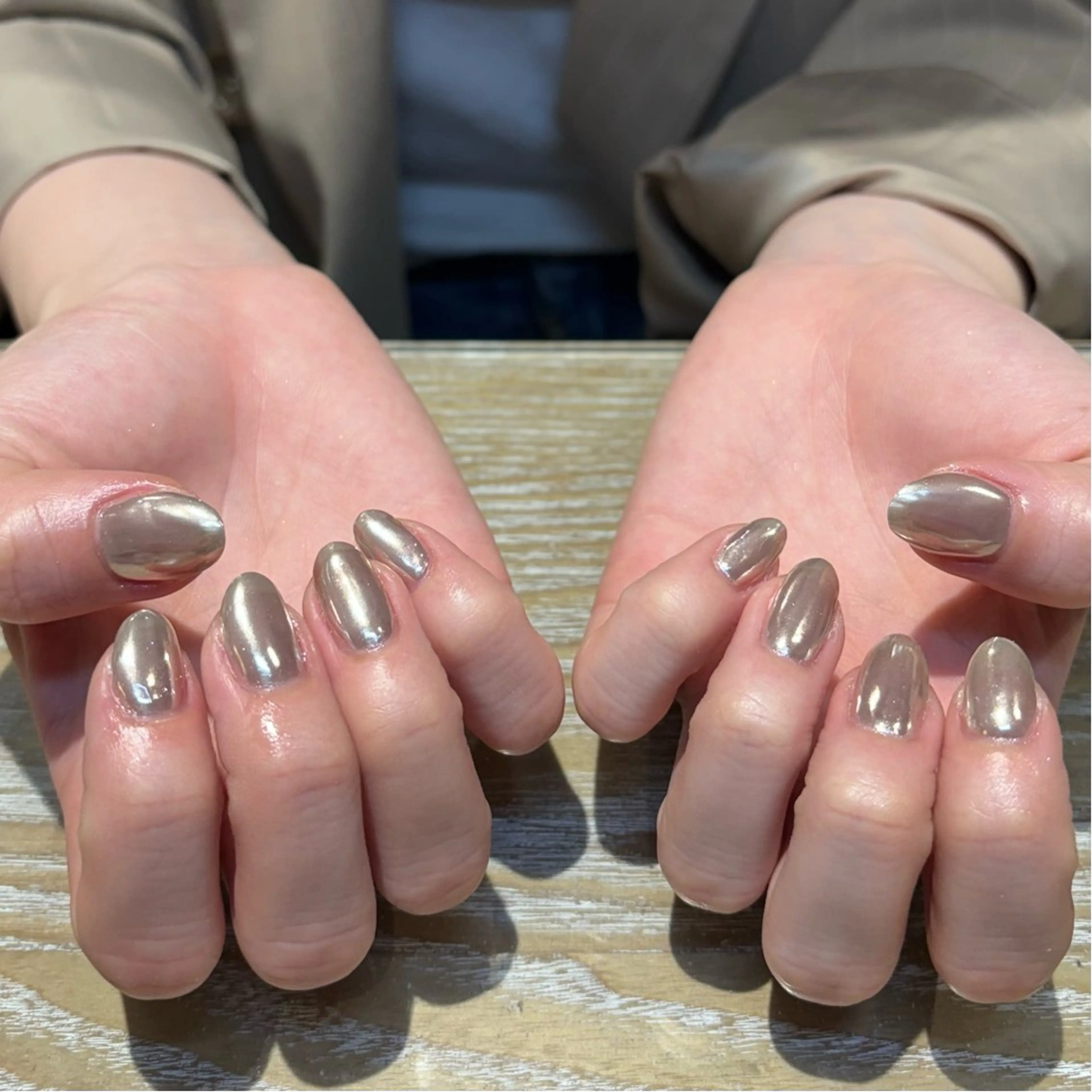 ミディアム erinca nail所属・村上 由衣のネイルデザイン