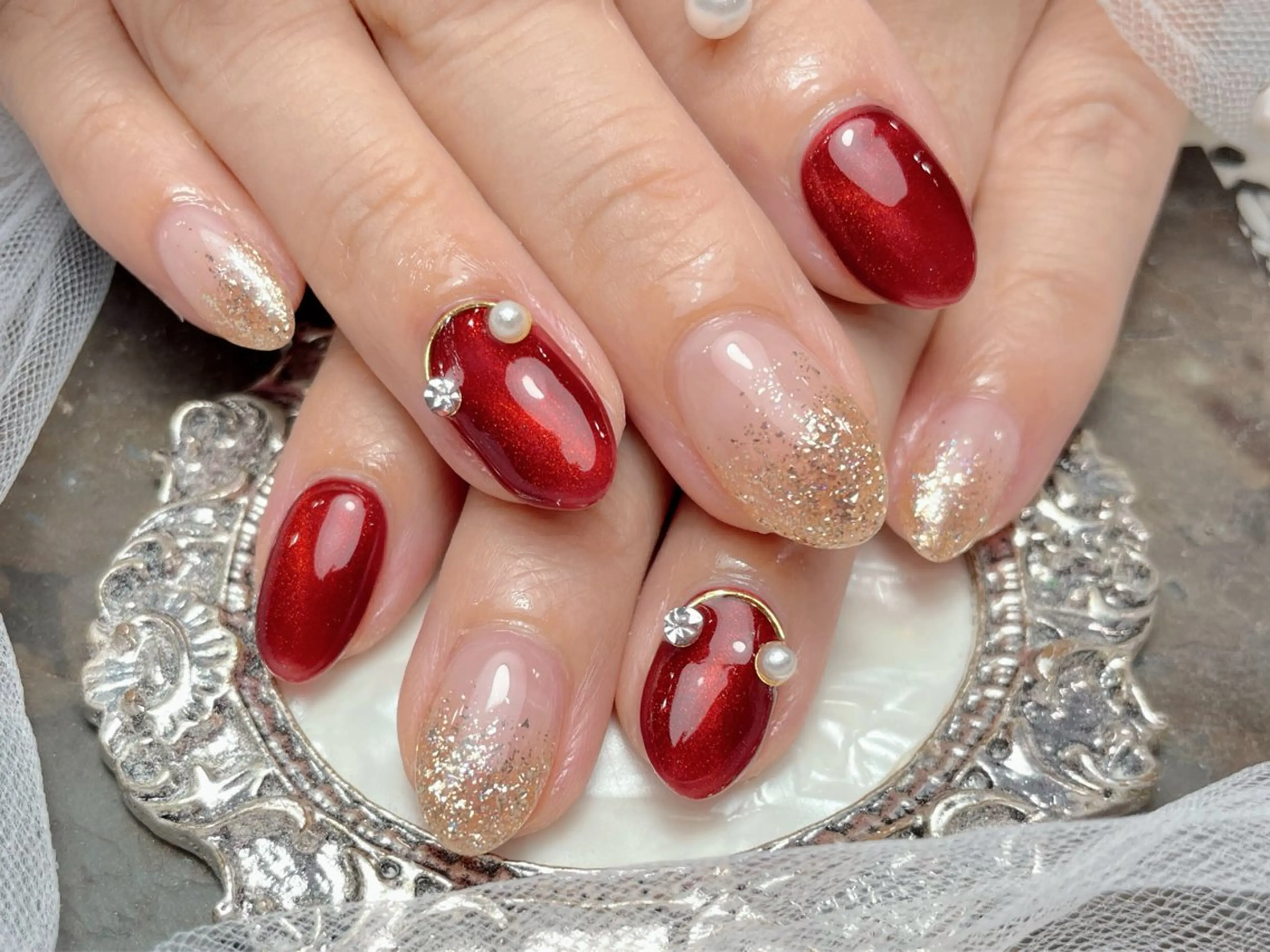 ネイル ハンドネイル マジックミラー所属・マジック ミラーのネイルデザイン