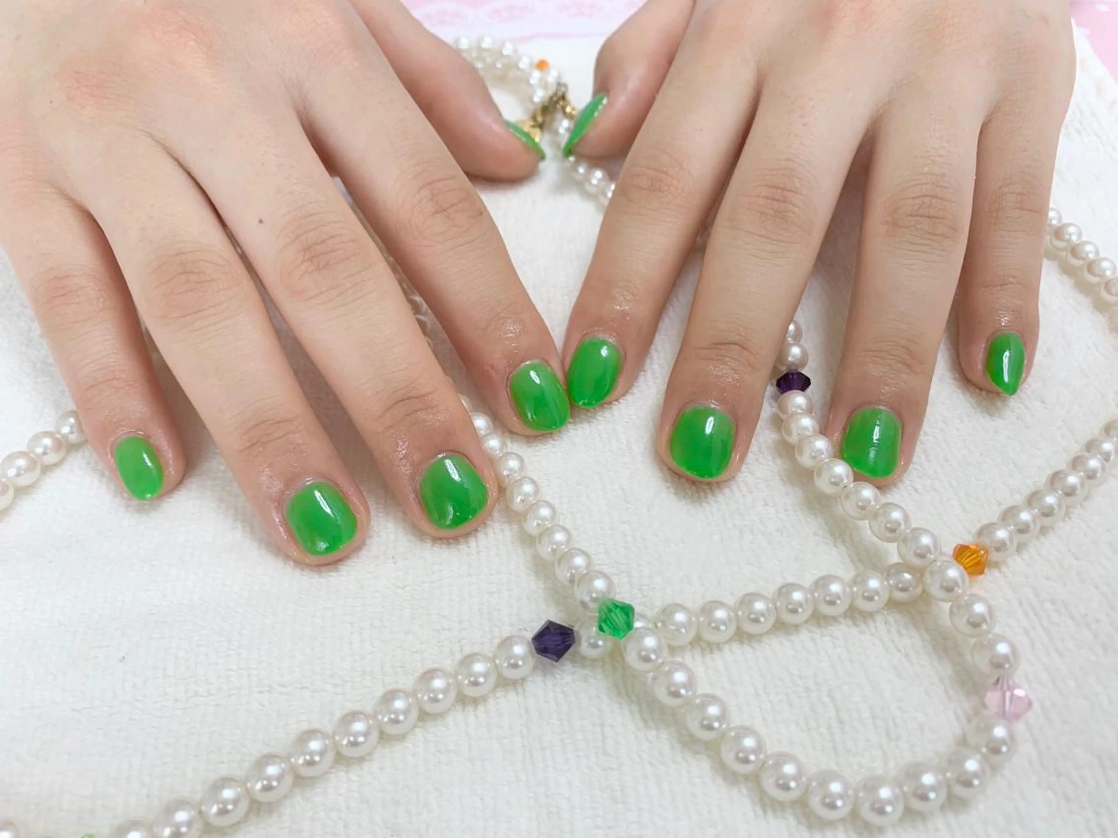 ネイル ワンカラーネイル 手塚 里奈のネイルデザイン