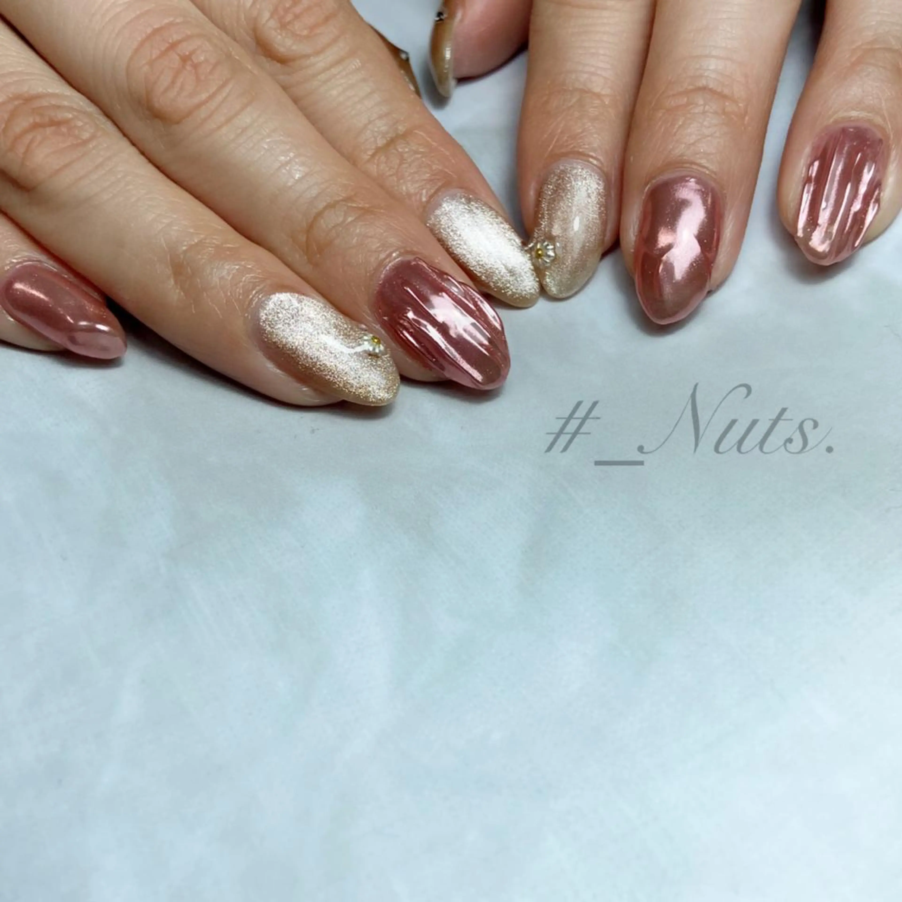 ネイル 土居 夏美のマツエク・マツパデザイン