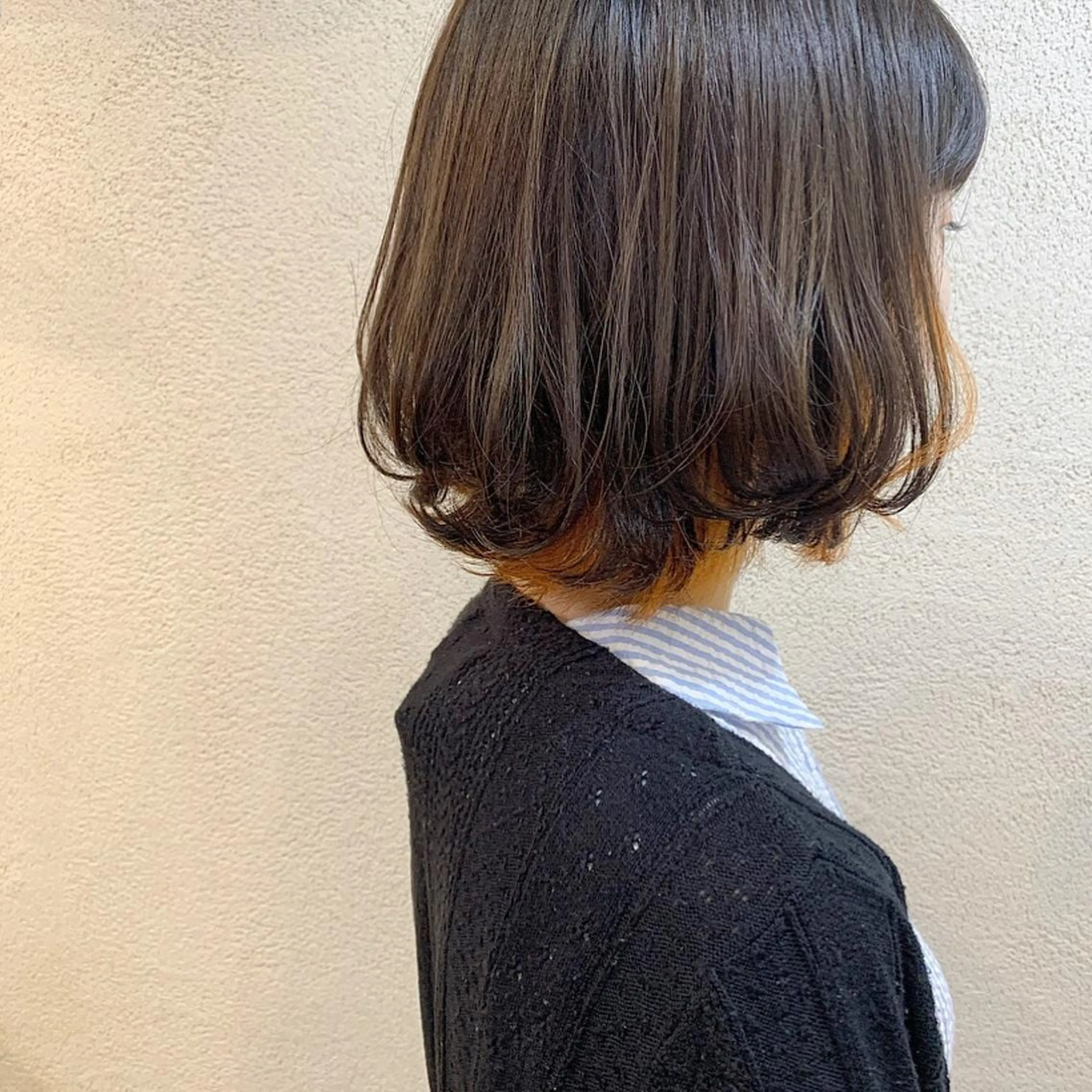 カラー ベージュカラー インナーカラー オレンジ REttice所属・河野 満月のヘアスタイル