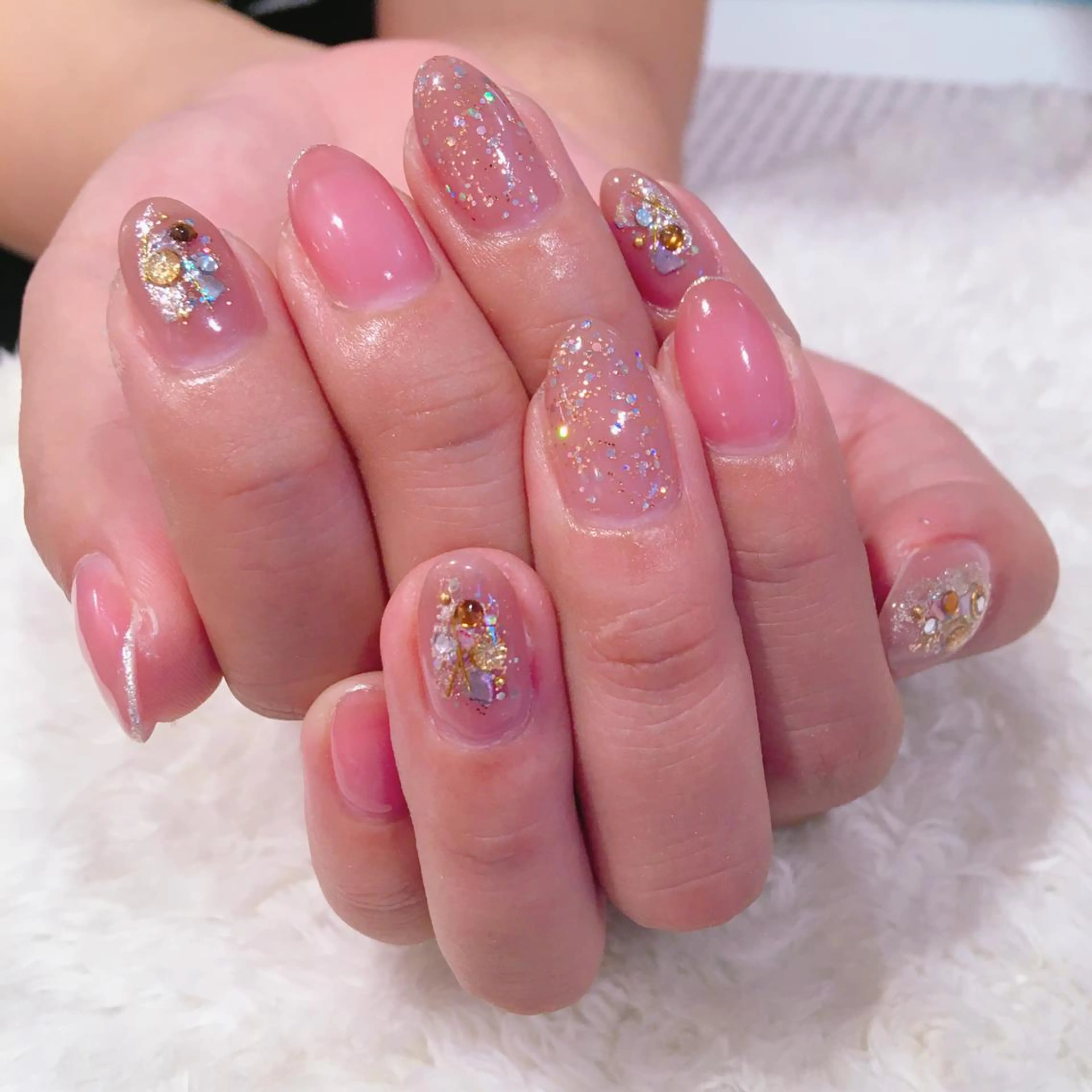 ネイル ストーンネイル ファストネイル 静岡パルシェ店のネイルデザイン