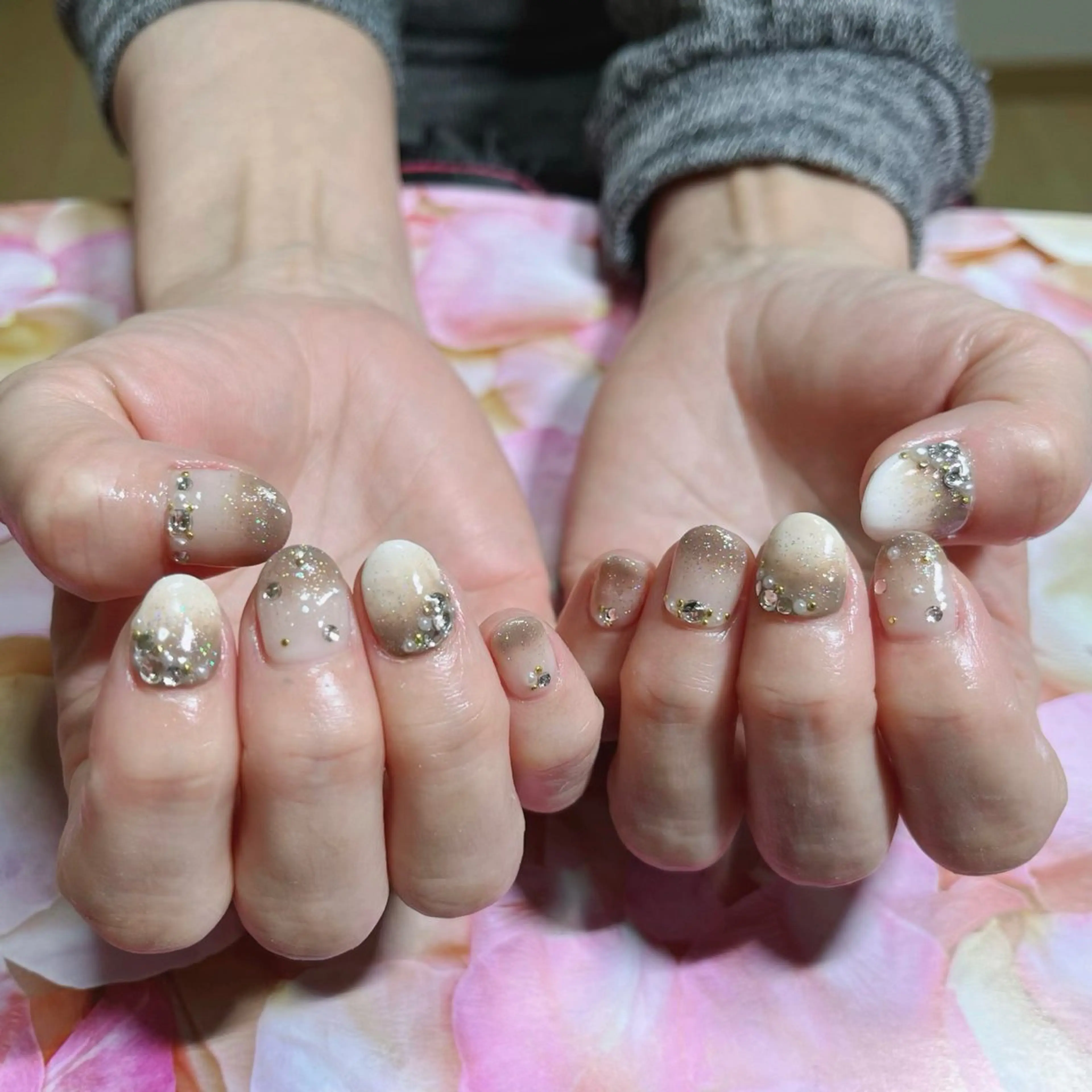 ミディアム ハンドネイル hs nail salonのネイルデザイン