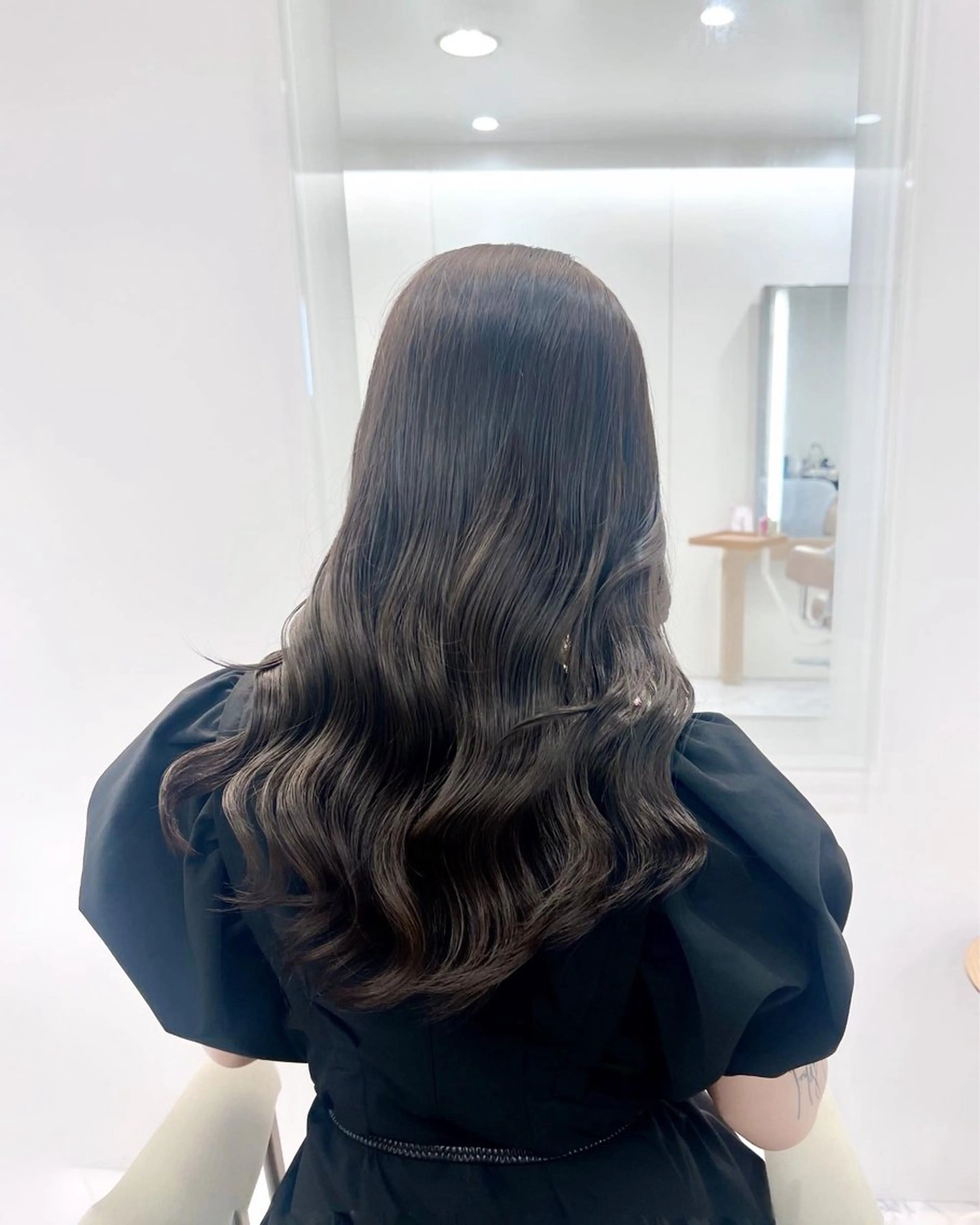 セミロング カラー ダークグレー ダークグレージュ グレージュ 🫧まつ毛パーマ🫧 MACOのマツエク・マツパデザイン