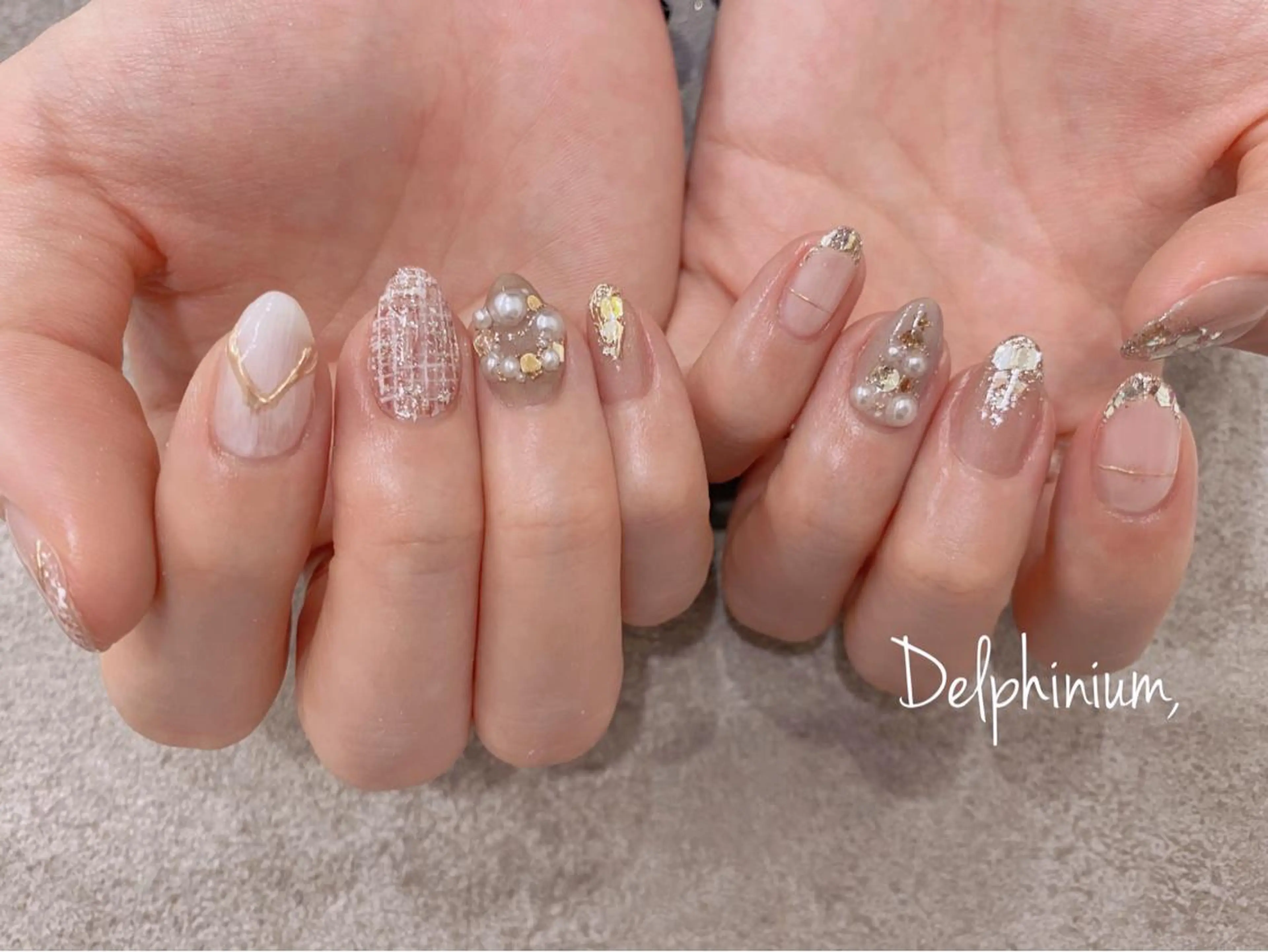 ネイル クリスマス ハンドネイル 岡本 友恵のネイルデザイン