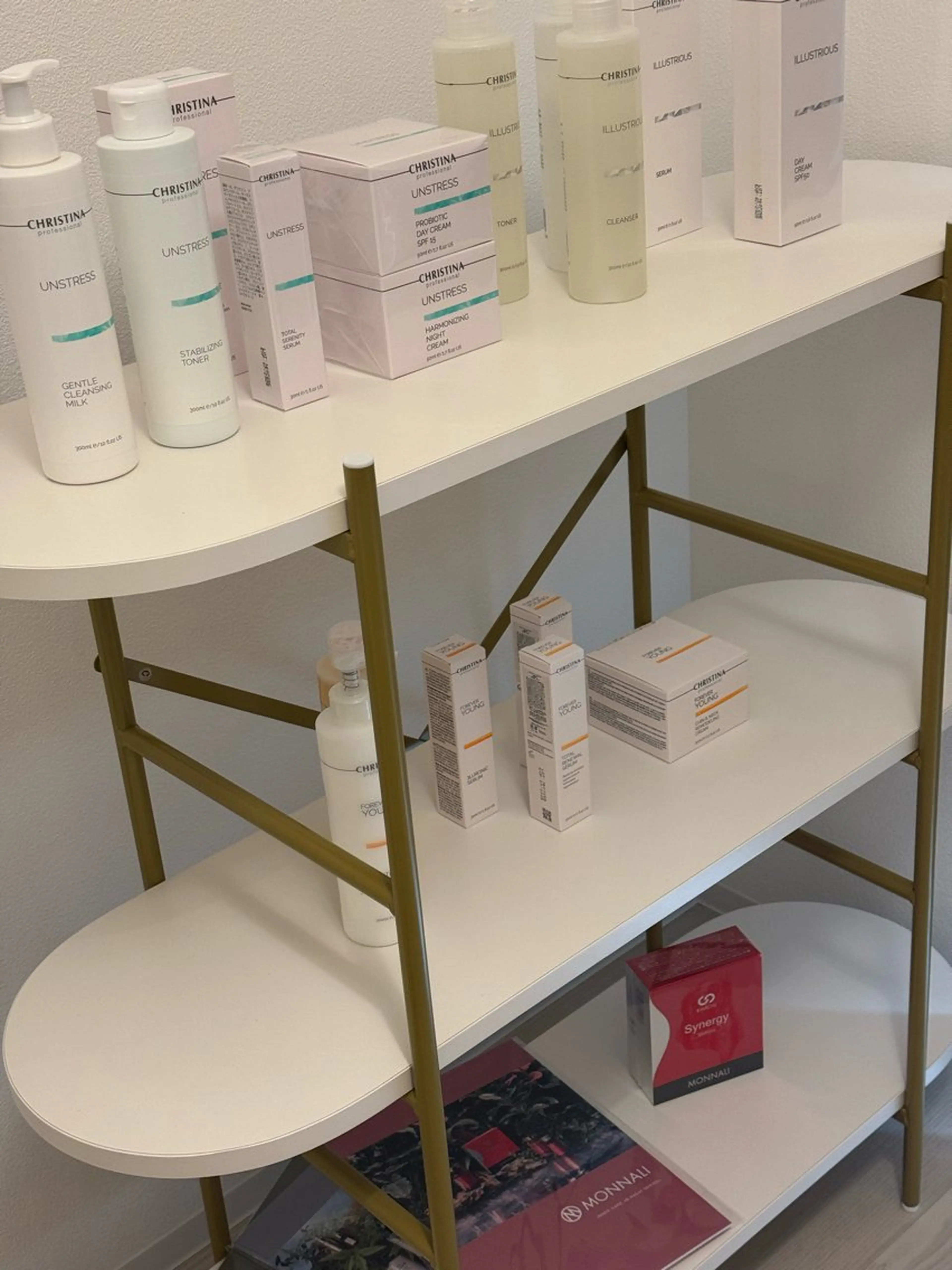 【クリスティーナ商品購入希望の方】（アンストレス・イラストリアス・フォーエバーヤング）の写真