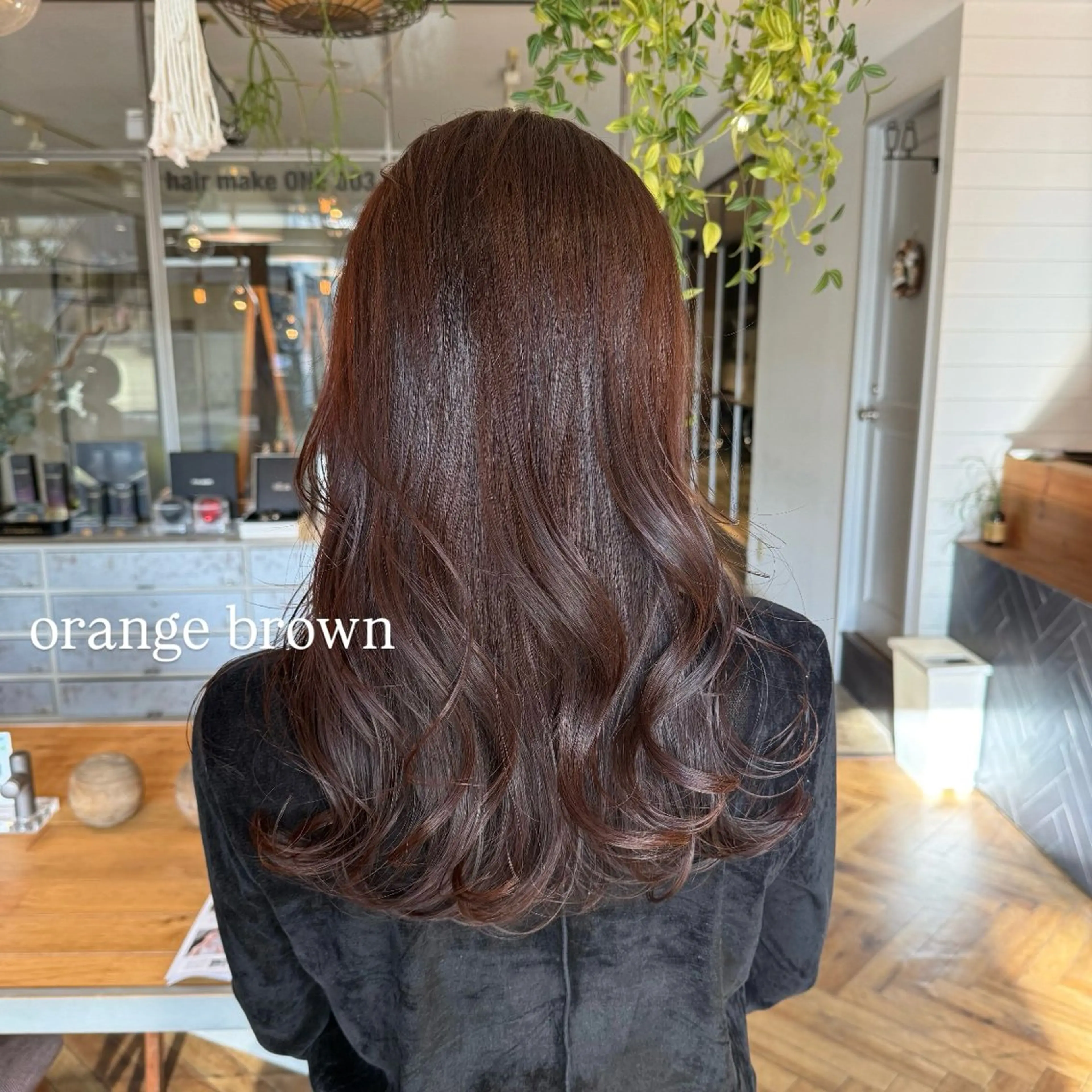 セミロング カラー ヘアアレンジ カット ヘアカラー トリートメント 飯島 美海のヘアスタイル