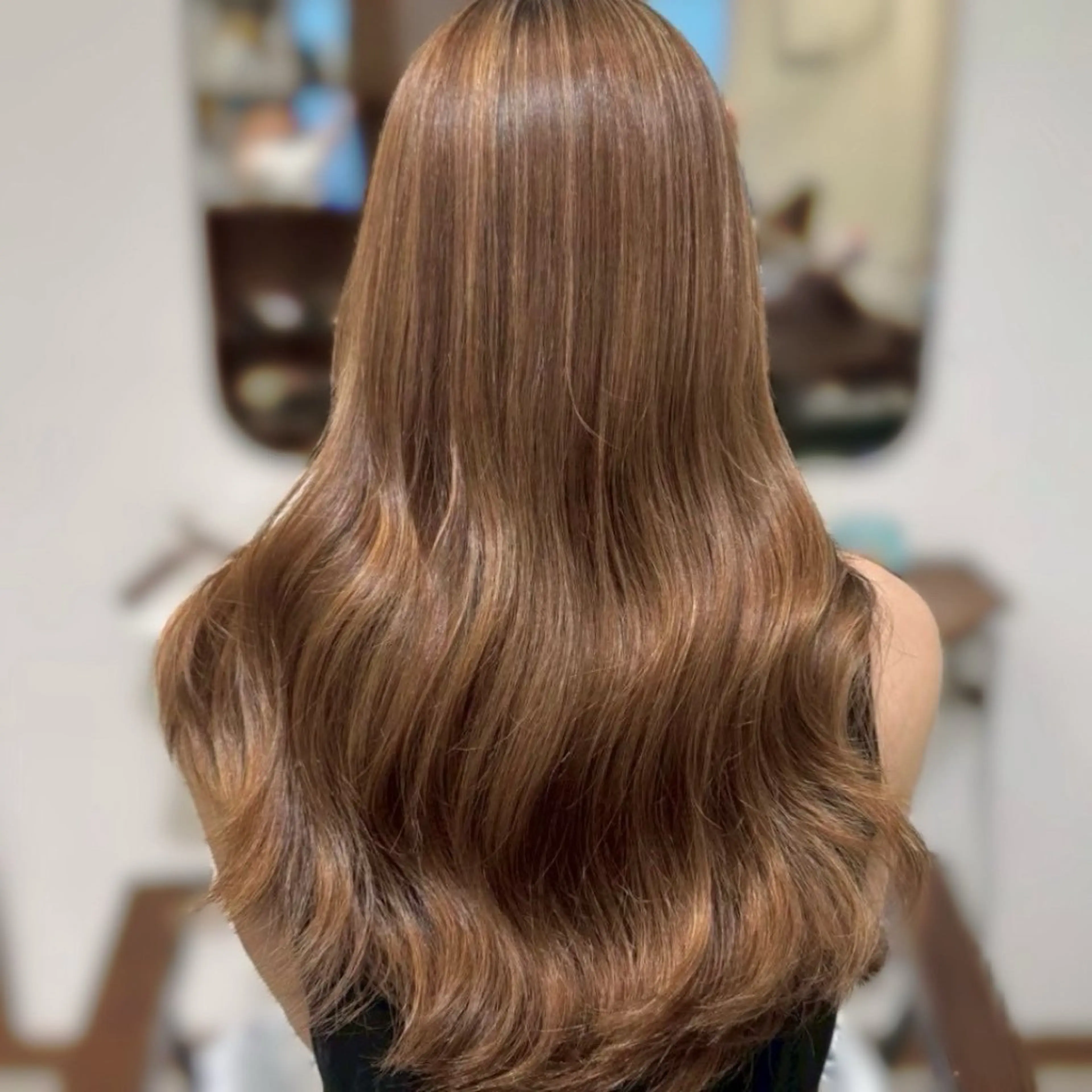 ロング 坂本 璃里杏のヘアスタイル