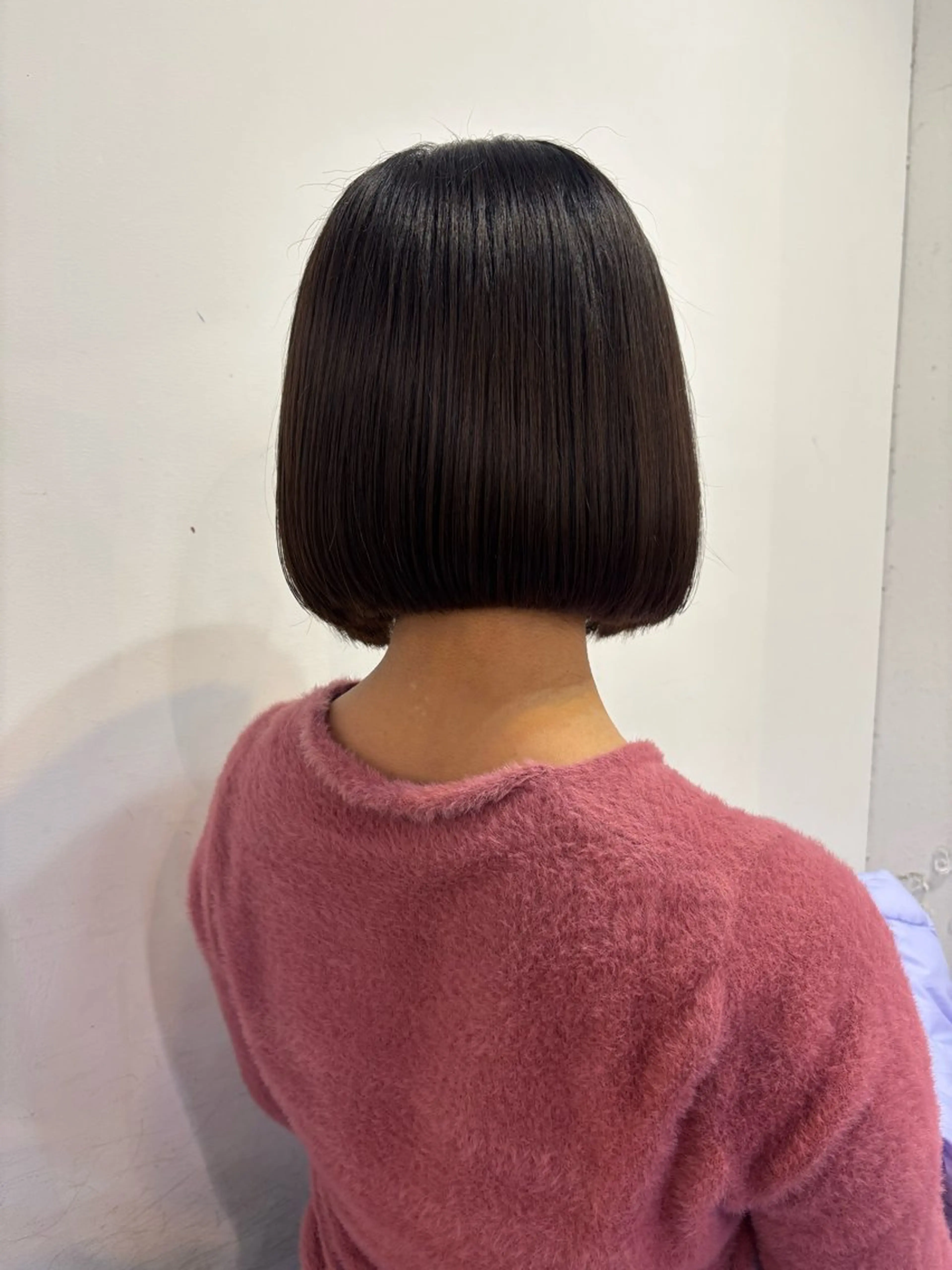 ショート ヘアアレンジ レイヤーボブ🎵 ハイトーン/りりのヘアスタイル