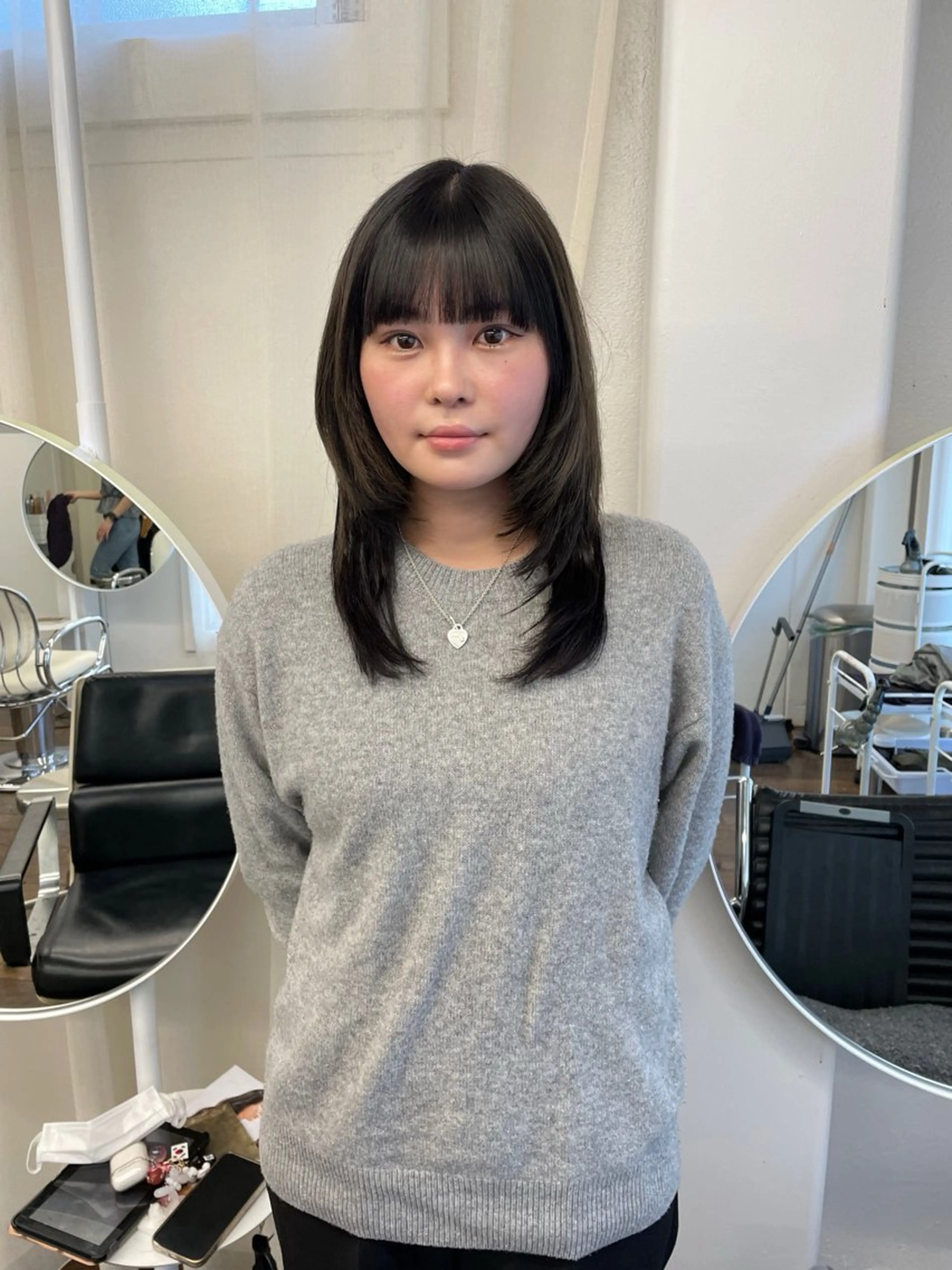 セミロング ハイレイヤー レイヤーカット カット ヘアカラー トリートメント レイヤーカット🎀 kanaのヘアスタイル