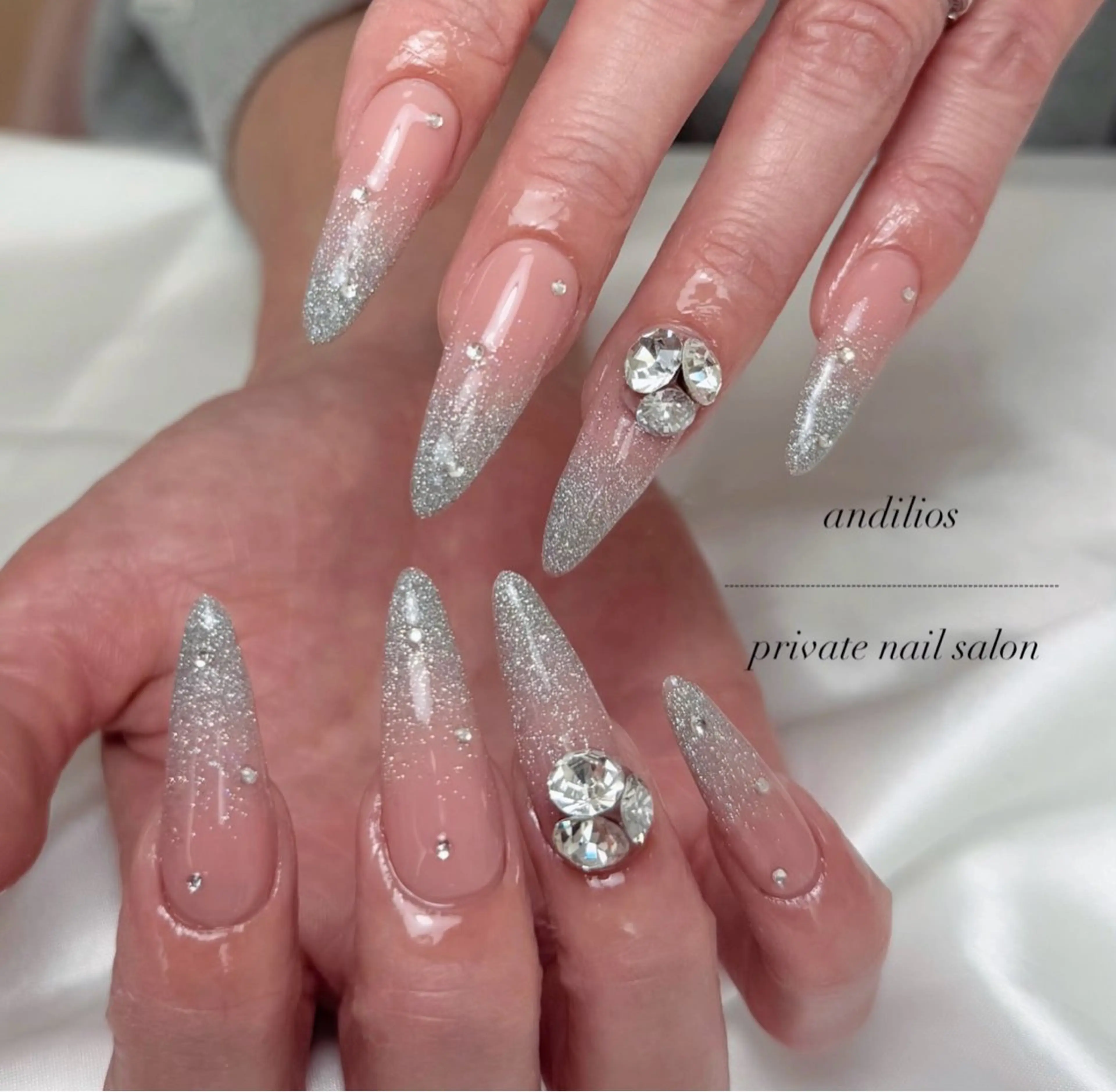 ネイル ハンドネイル andilios / private nail salon所属・andilios / shioriのネイルデザイン