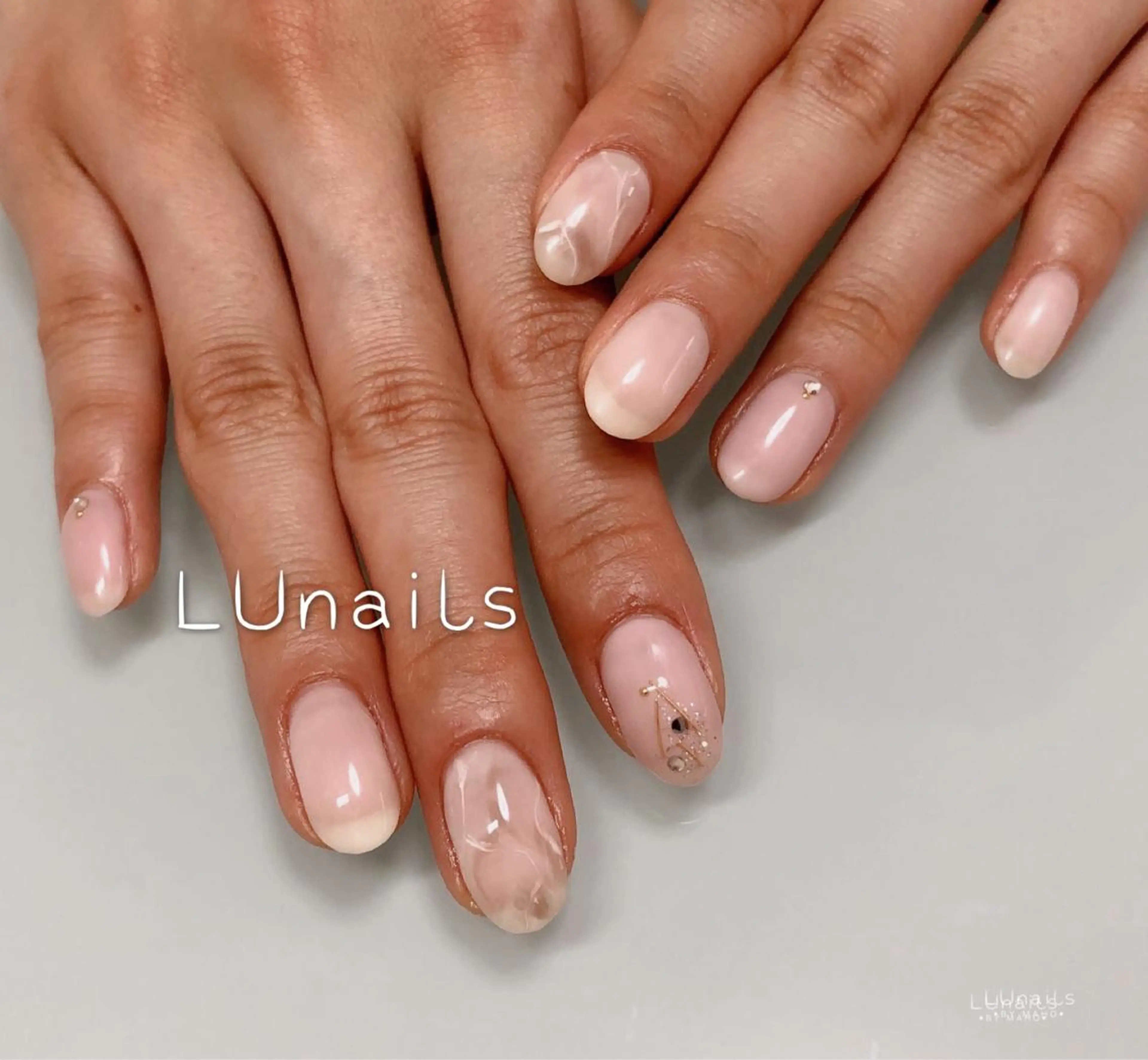 ネイル 大理石ネイル(マーブル) LUnails MAHOのネイルデザイン