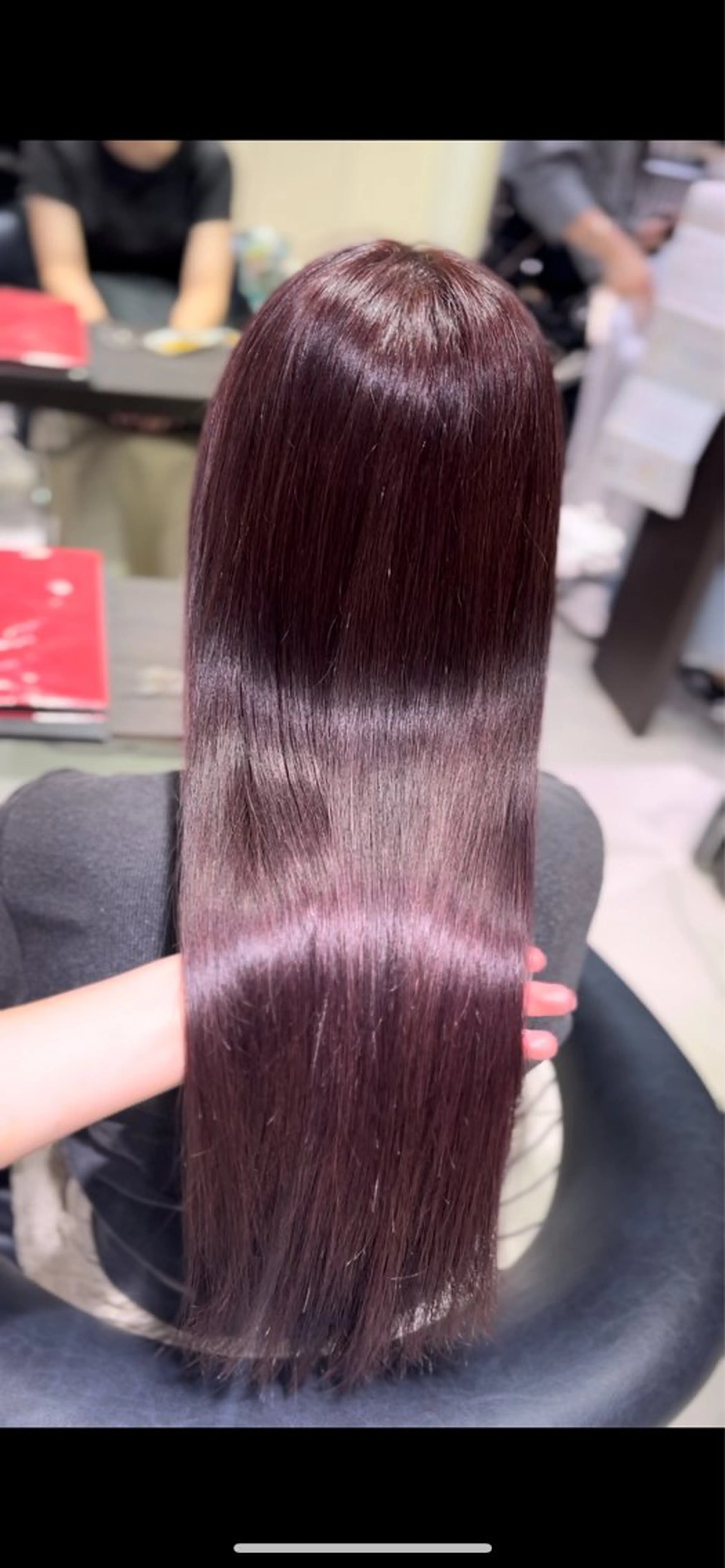 ロング ヘアカラー トリートメント sakura 🪽 艶カラー/髪質改善のヘアスタイル