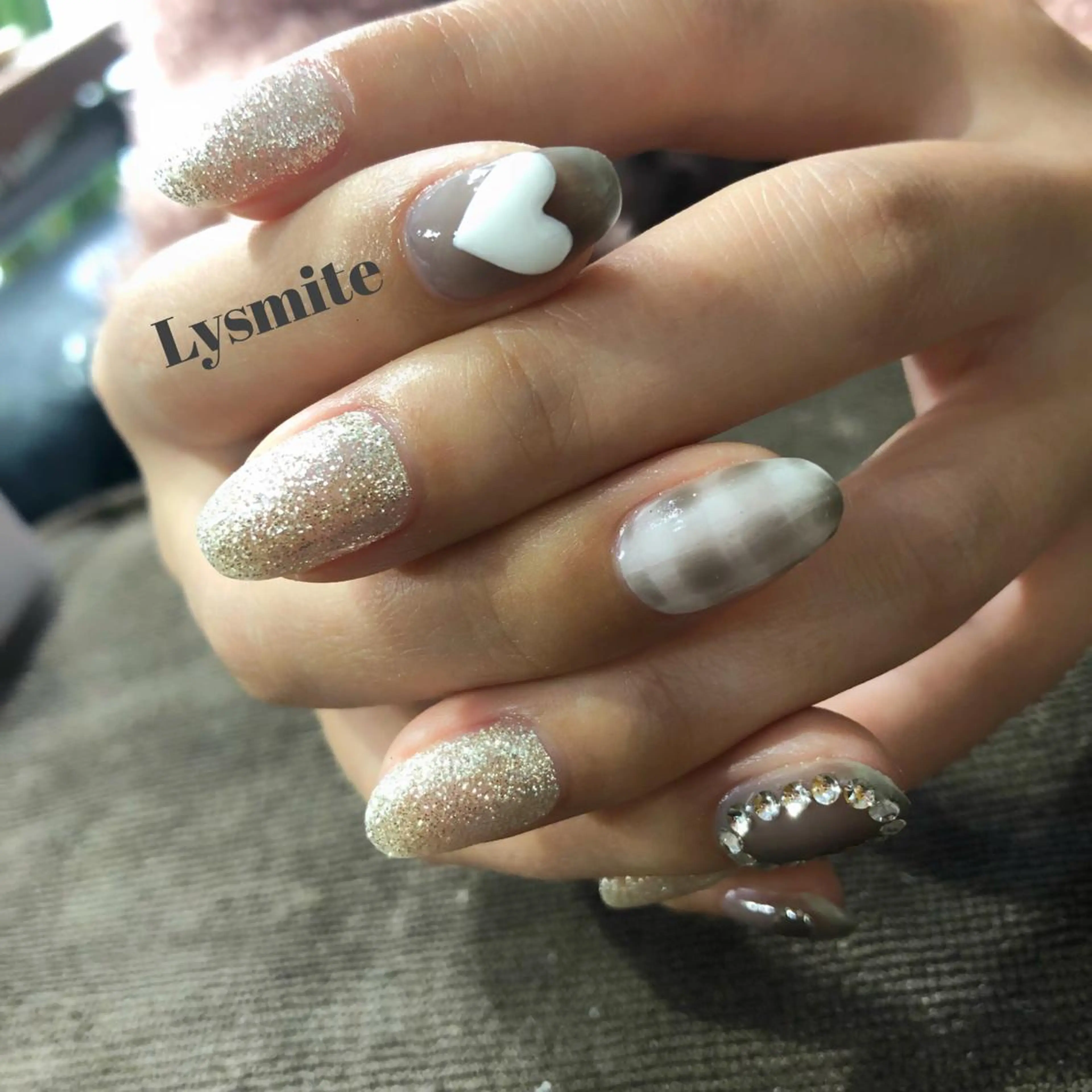 ネイル Lysmite所属・岩本 美香のネイルデザイン